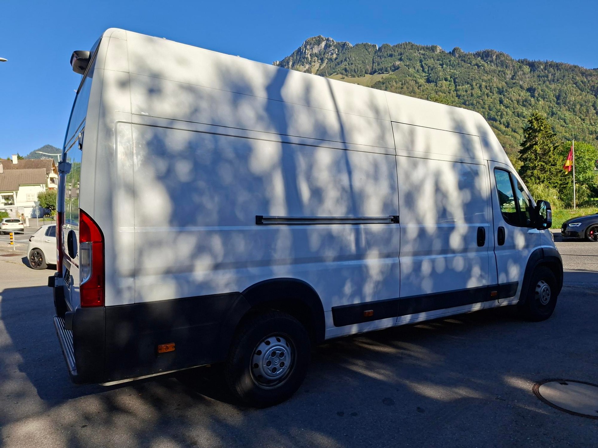CITROEN Jumper 35 2.2 BlueHDi 165 Club L3H3-image-5