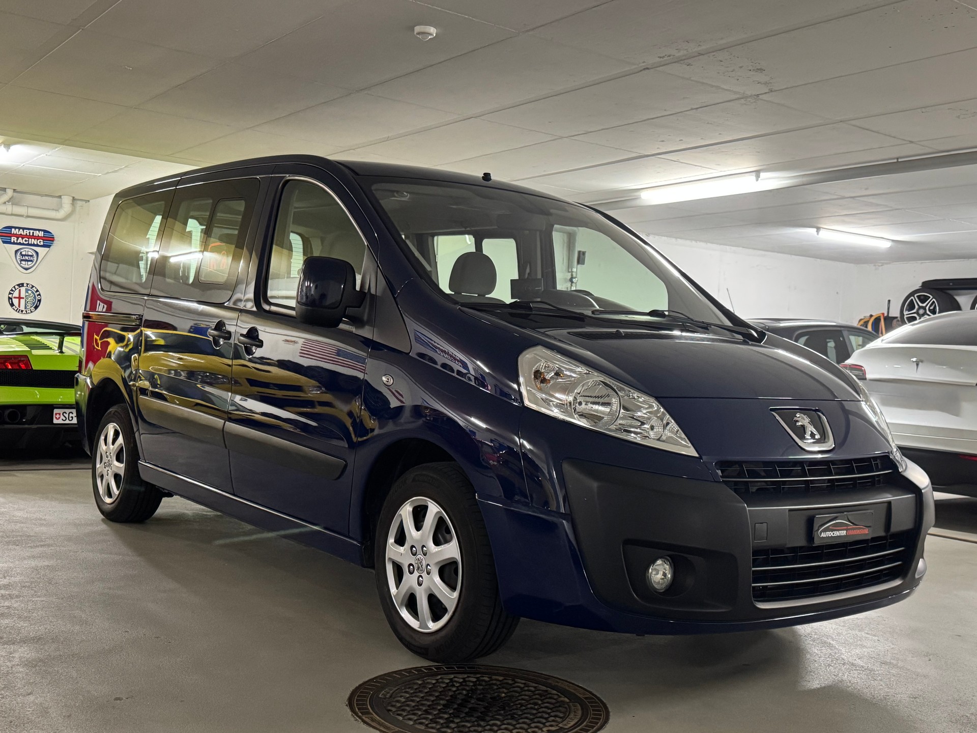 PEUGEOT Expert Tepee 1.6 HDi Confort L1-image-2