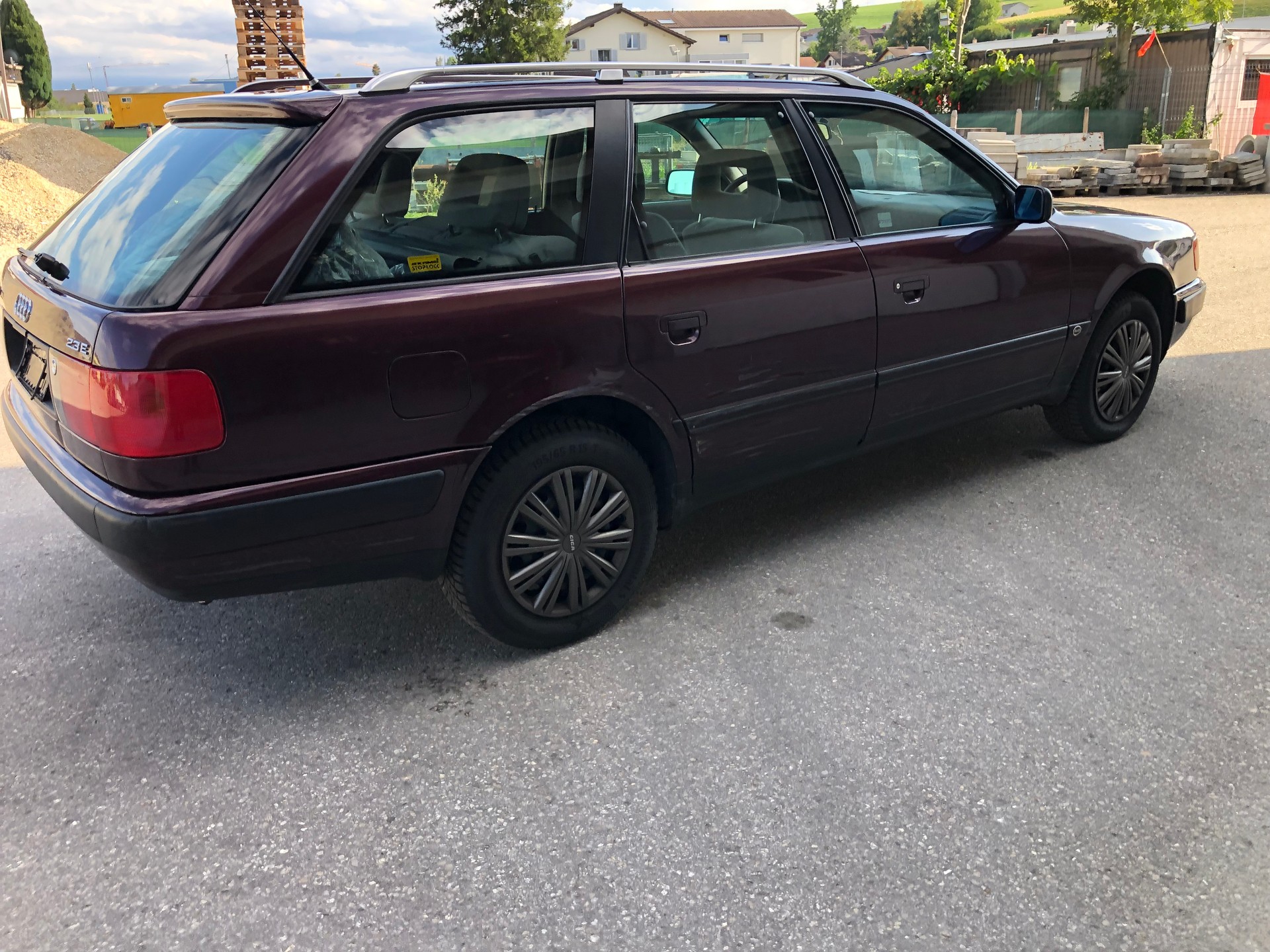 AUDI 100 Avant 2.3 E-image-5