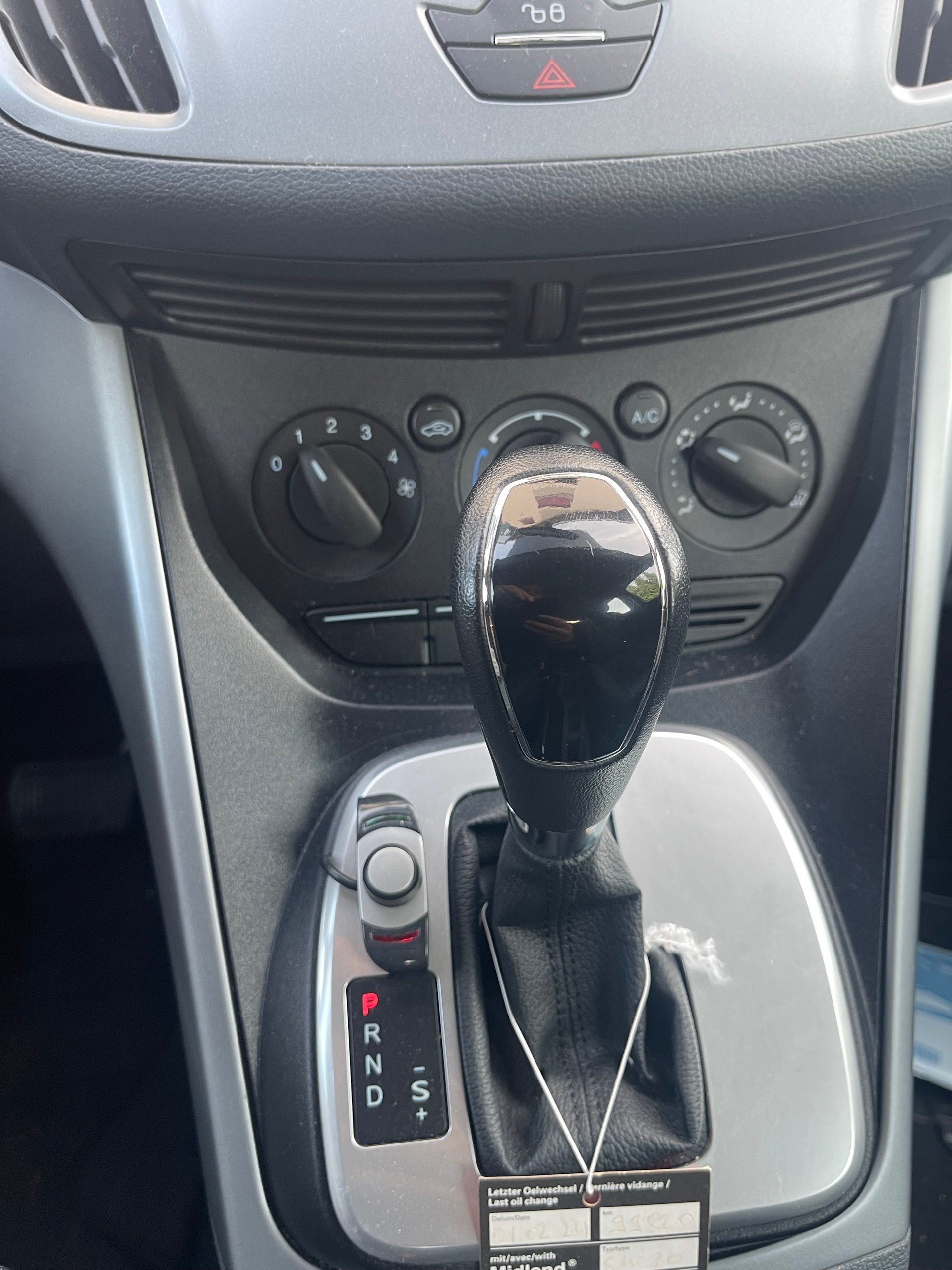 FORD C-Max 2.0 TDCi Carving PowerShift-image-6