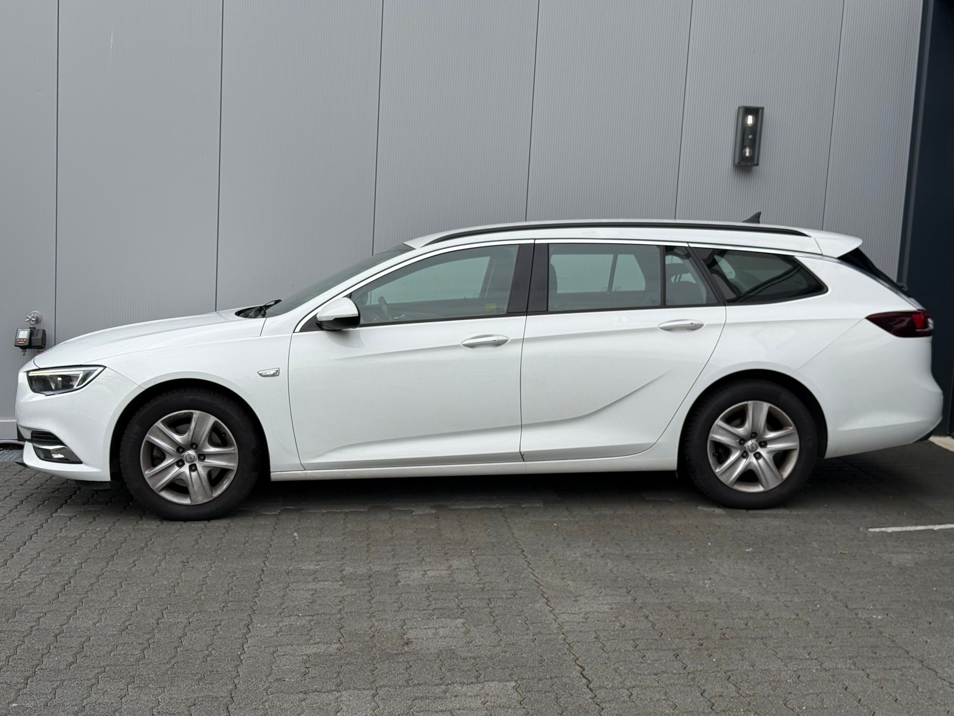 OPEL Insignia 1.6 CDTI Grand Sport Edition Automatic-image-1