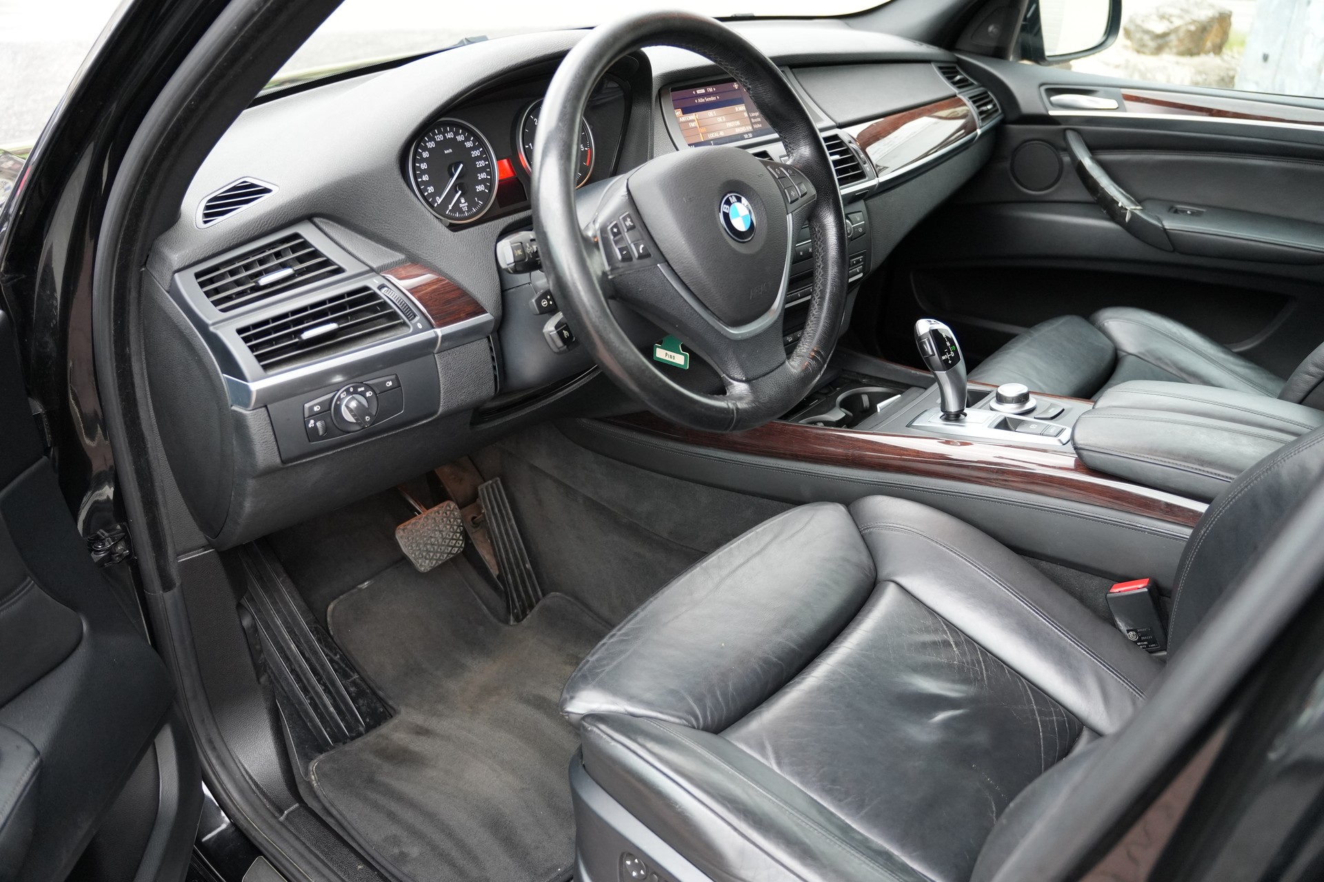 BMW X5 xDrive 35d (3.0sd) Steptronic (CH)-image-9