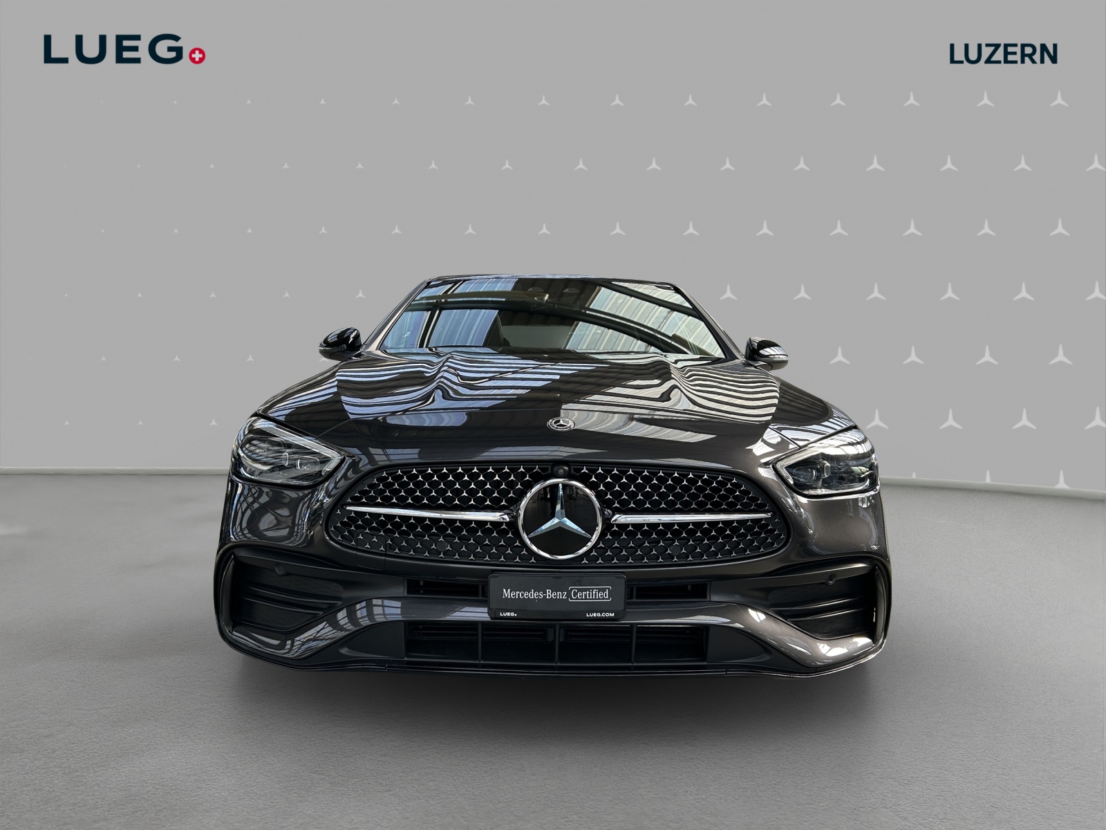 MERCEDES-BENZ C 300 4Matic AMG Line-image-5