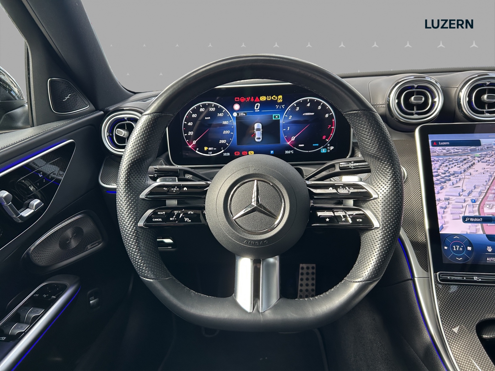 MERCEDES-BENZ C 300 4Matic AMG Line-image-9