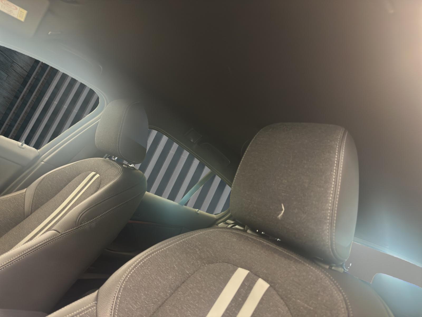BMW 118i MODELL SPORT LINE-image-17