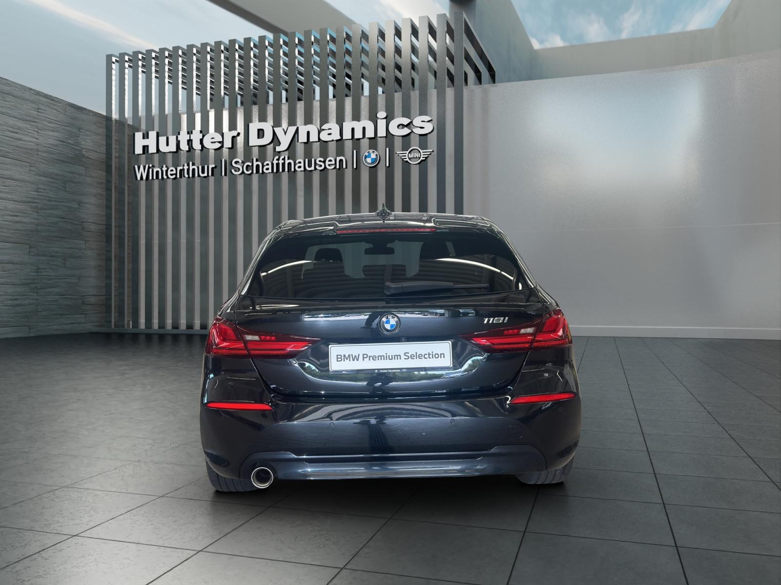 BMW 118i MODELL SPORT LINE-image-5