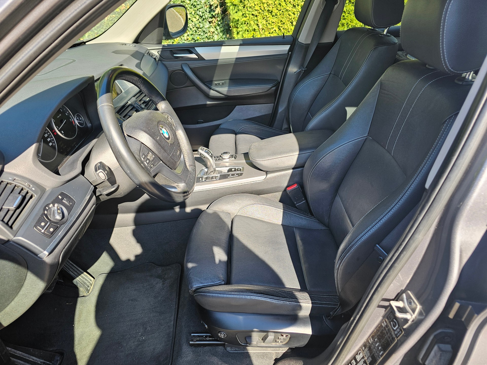 BMW X3 xDrive 35i Steptronic-image-8