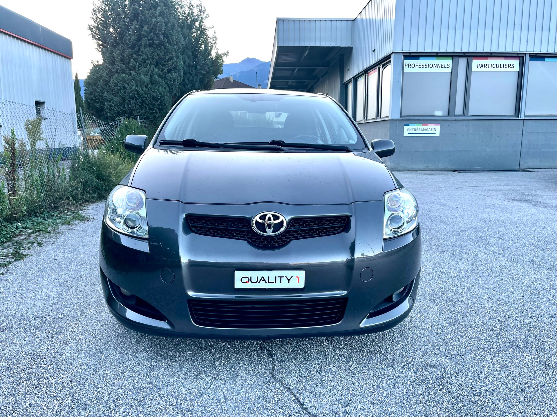 TOYOTA Auris 1.6 Linea Luna-image-21