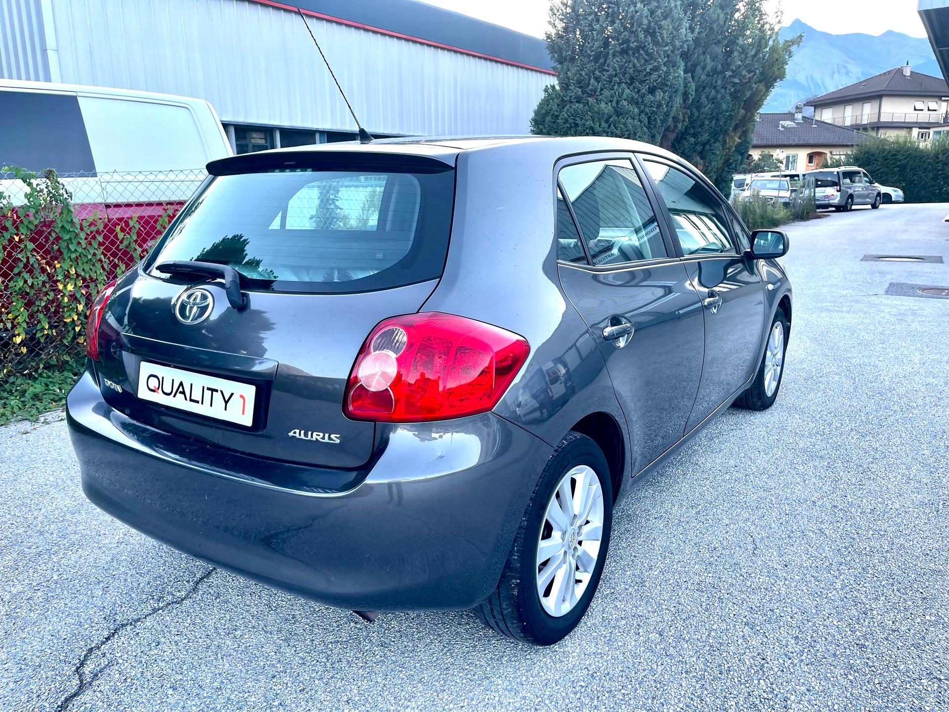 TOYOTA Auris 1.6 Linea Luna-image-9