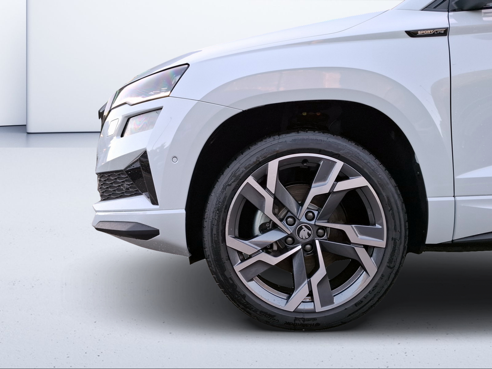 SKODA Karoq 2.0 TSI SportLine 4x4 DSG-image-14