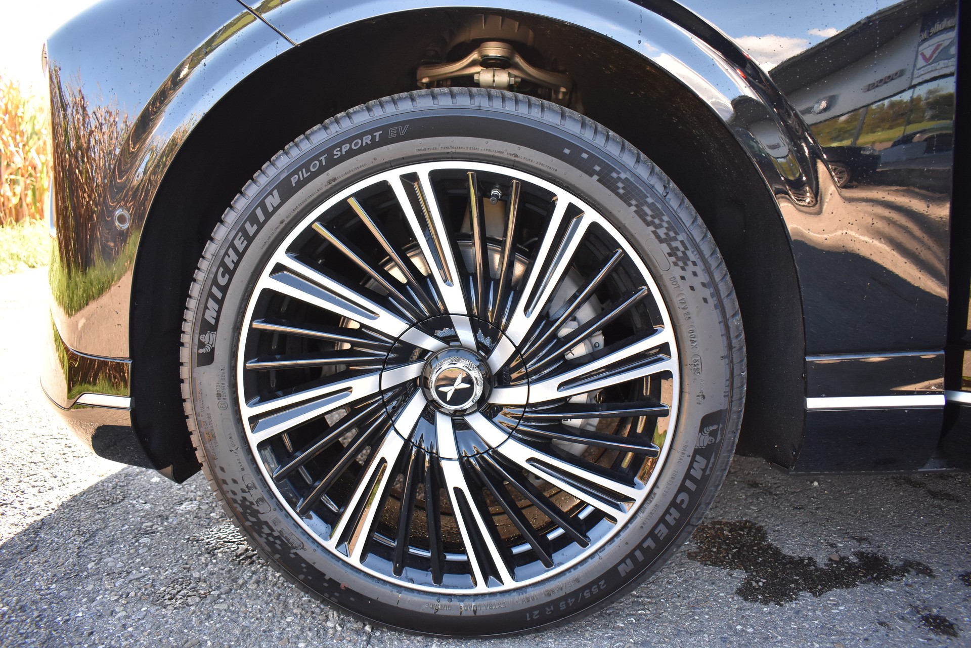 XPENG G9 93kWh Performance AWD-image-13