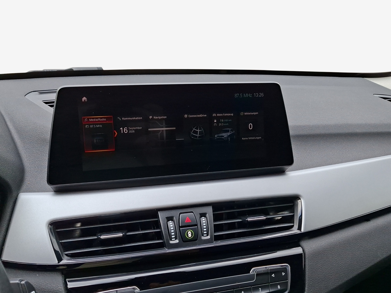 BMW X1 xDrive 18d Steptronic-image-14