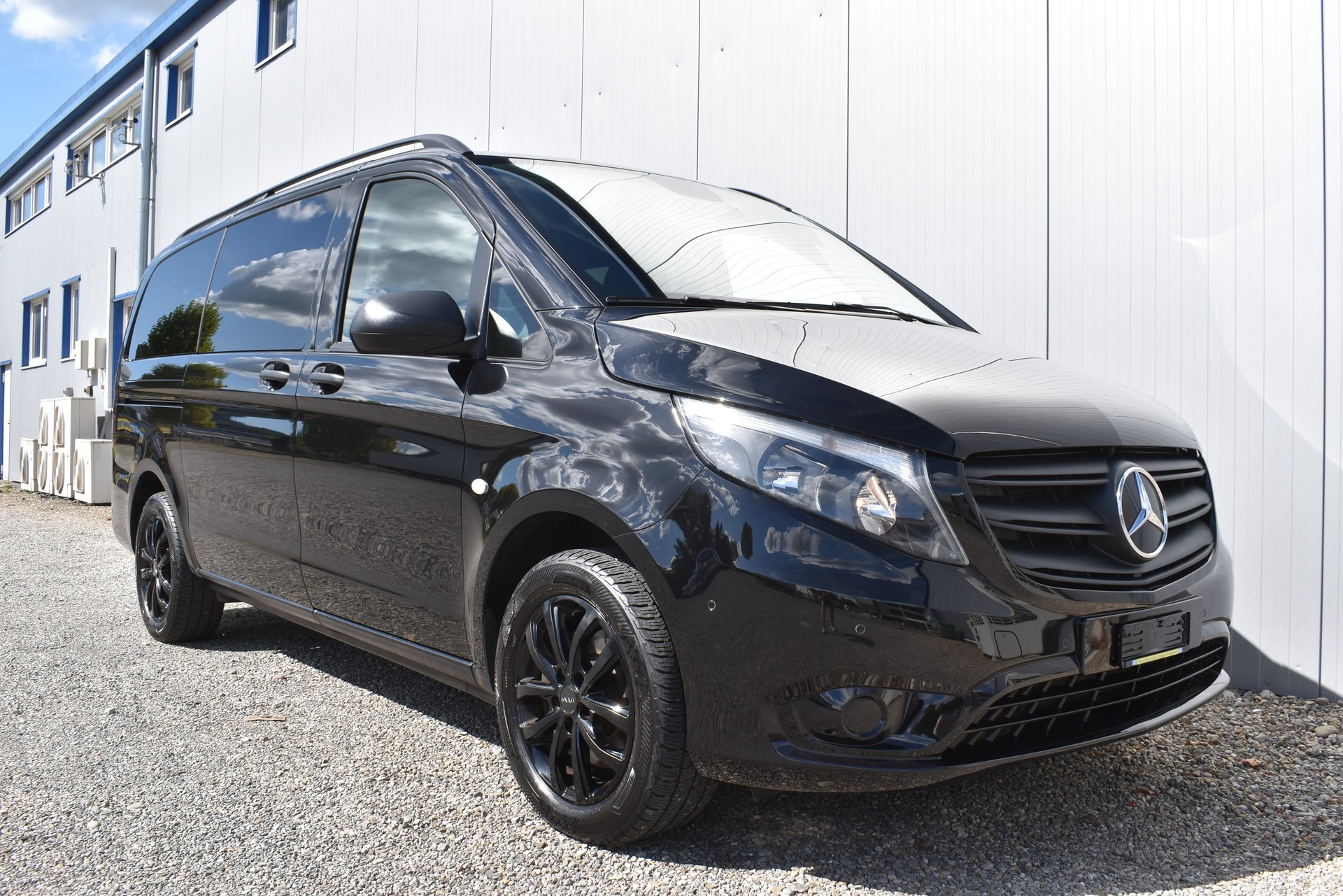 MERCEDES-BENZ Vito 116 CDI Lang Select Tourer 4Matic 9G-Tronic-image-2