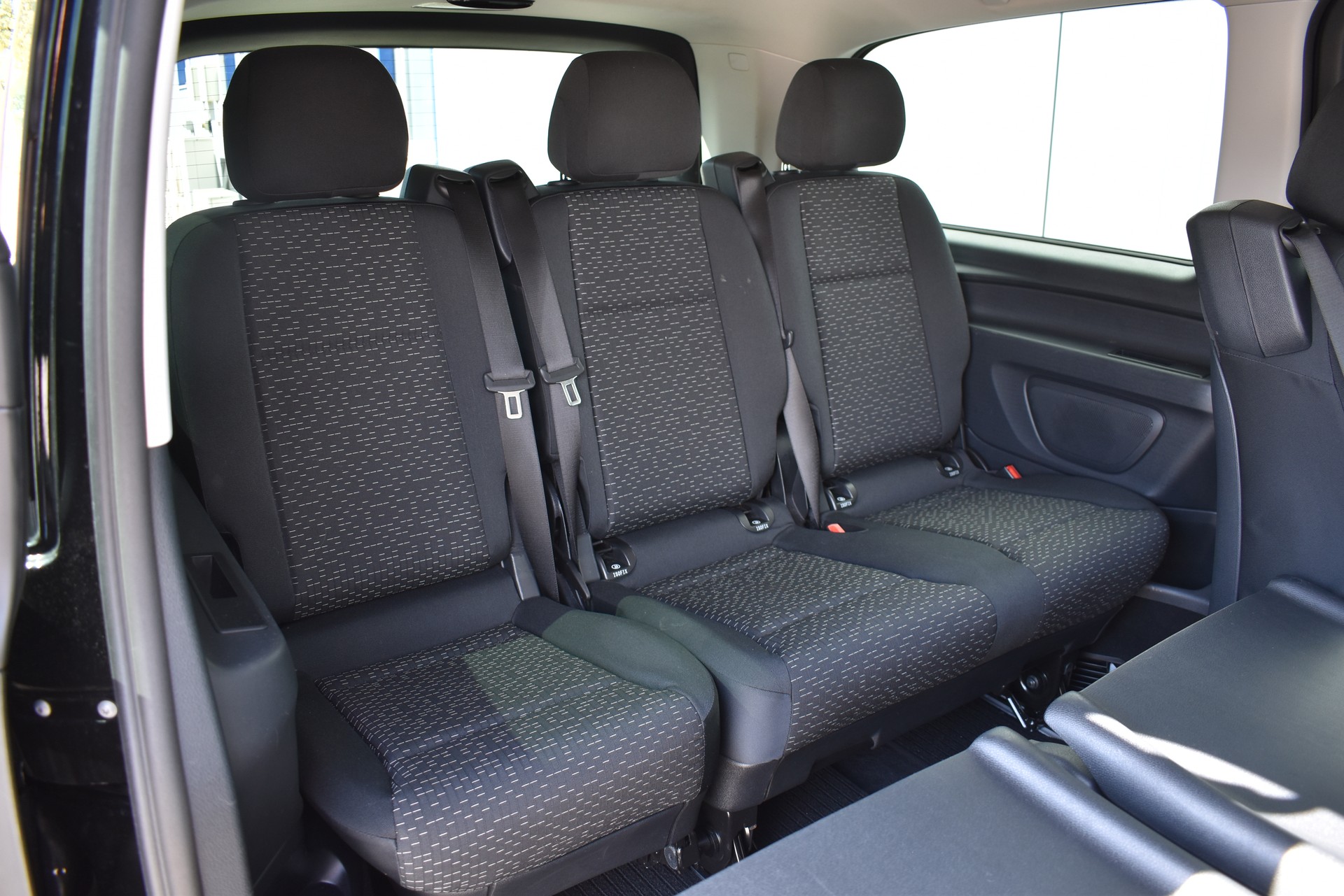 MERCEDES-BENZ Vito 116 CDI Lang Select Tourer 4Matic 9G-Tronic-image-13
