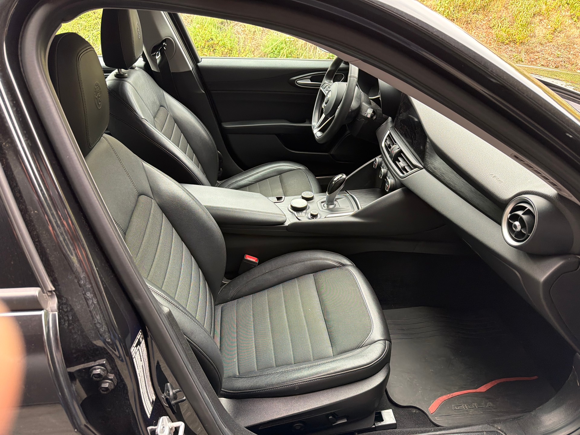 ALFA ROMEO Giulia 2.2 JTDM Super Automatic-image-8