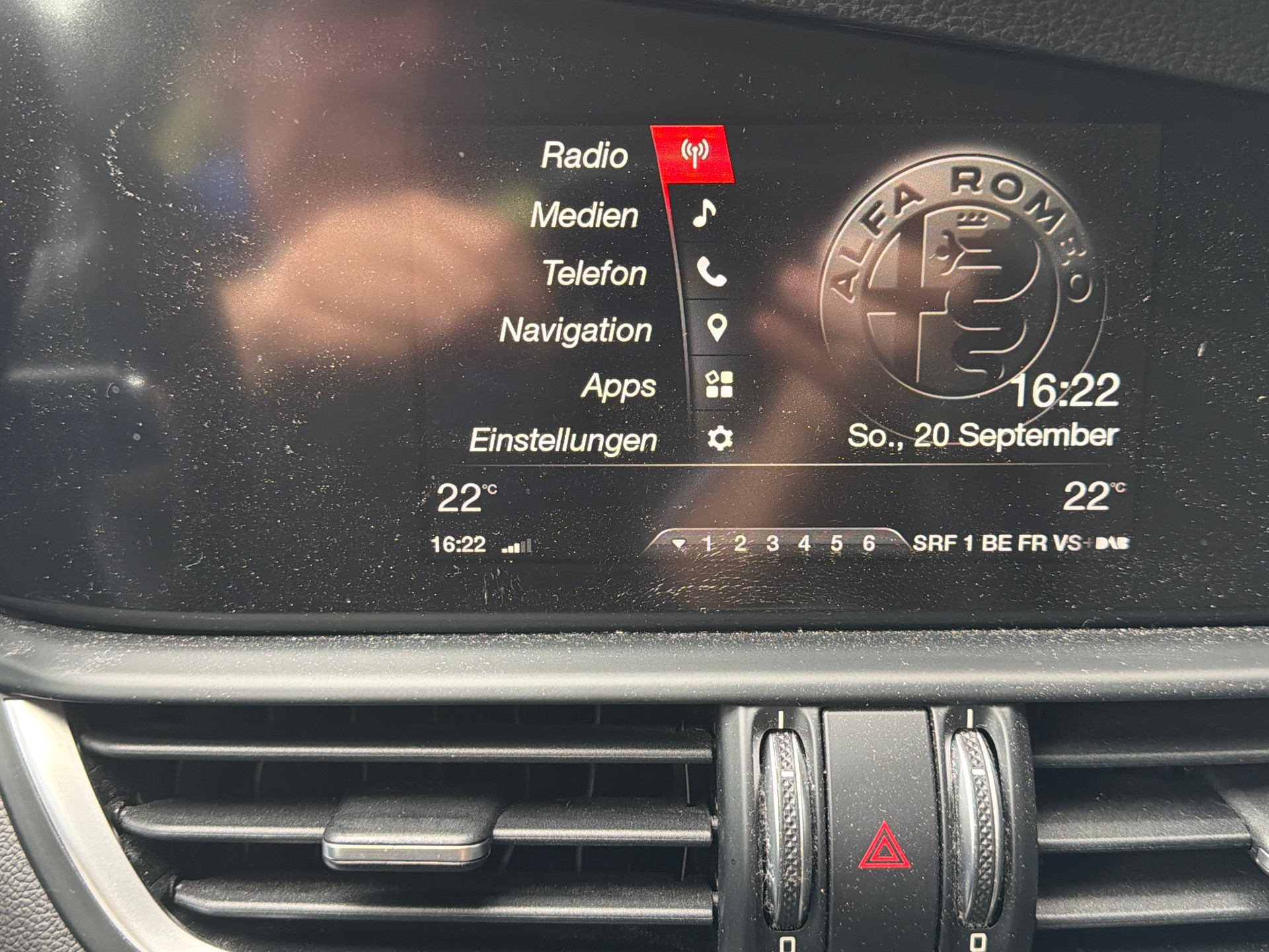 ALFA ROMEO Giulia 2.2 JTDM Super Automatic-image-13