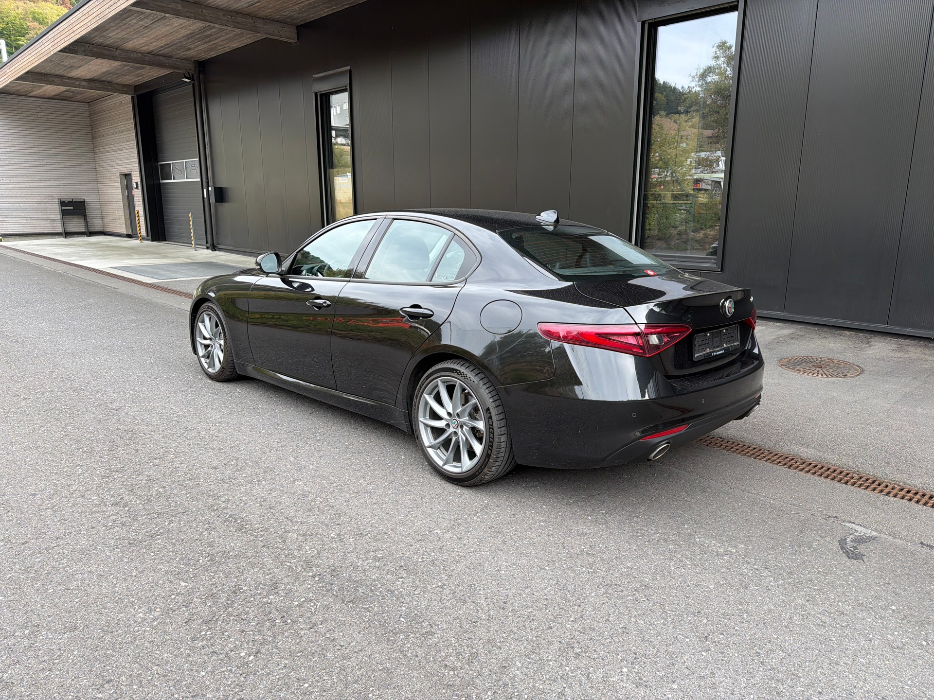 ALFA ROMEO Giulia 2.2 JTDM Super Automatic-image-2