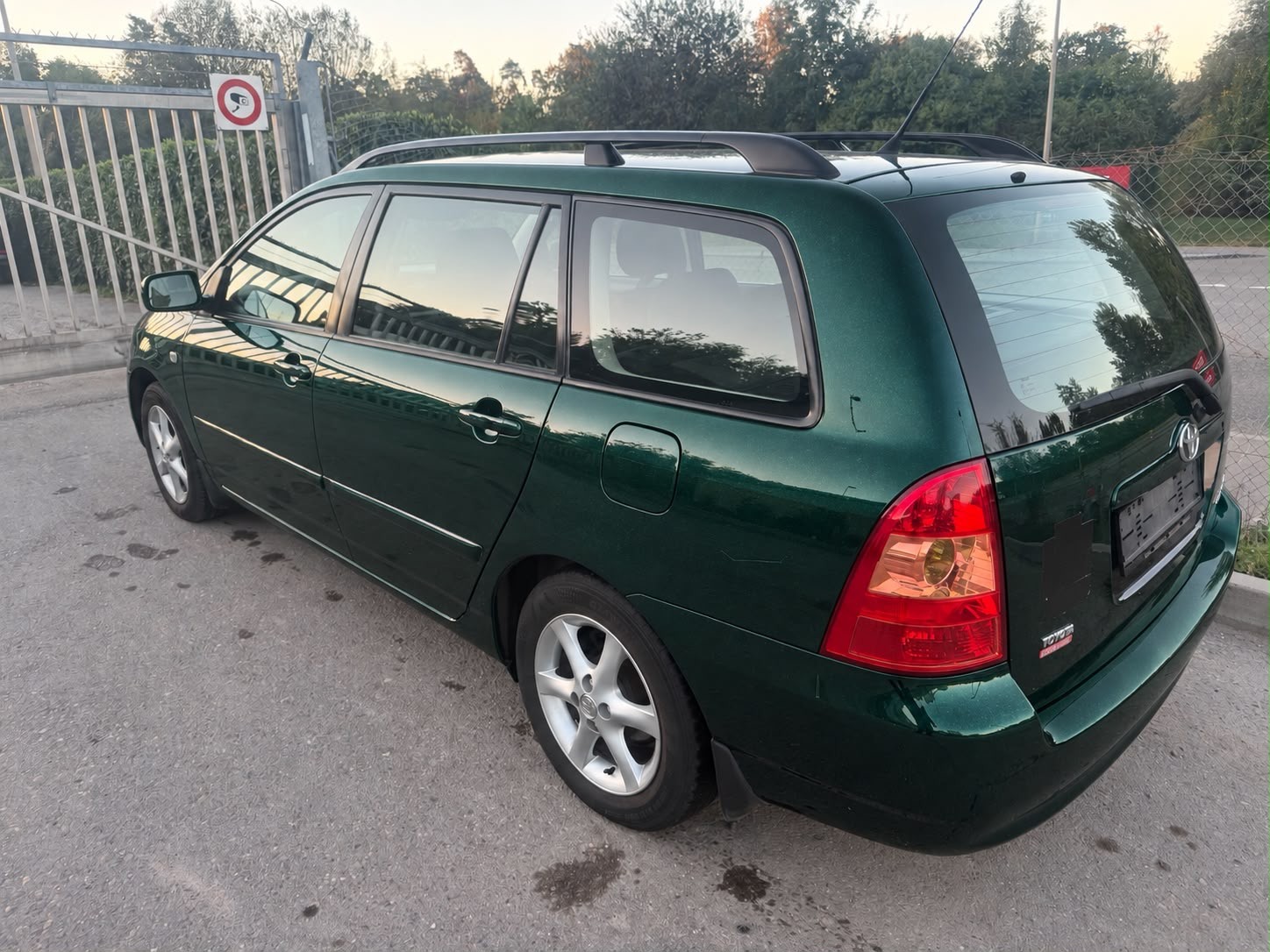 TOYOTA Corolla Wagon 1.6 Linea Sol-image-1