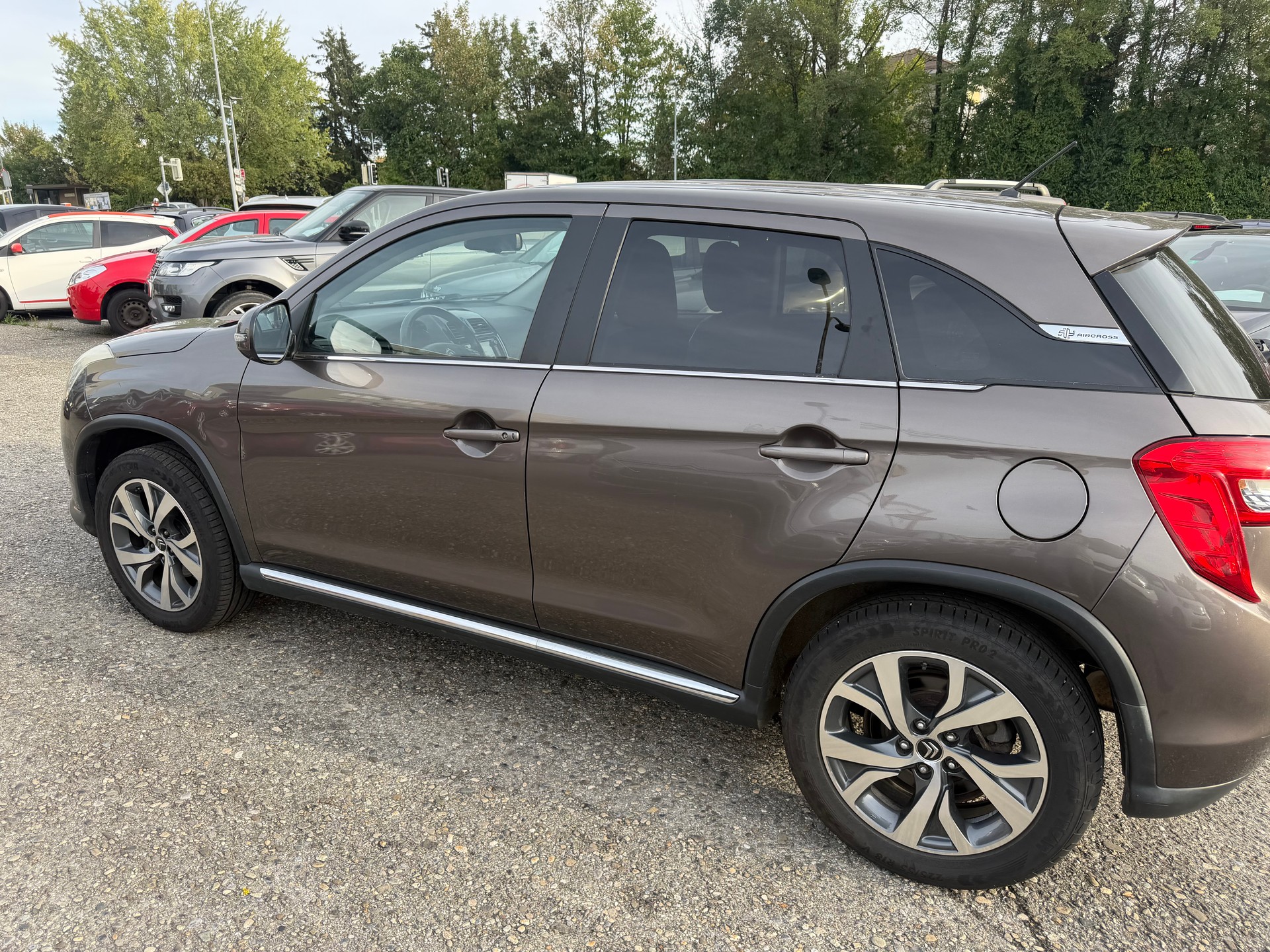 CITROEN C4 Aircross 1.6 HDi Séduction 4WD-image-4