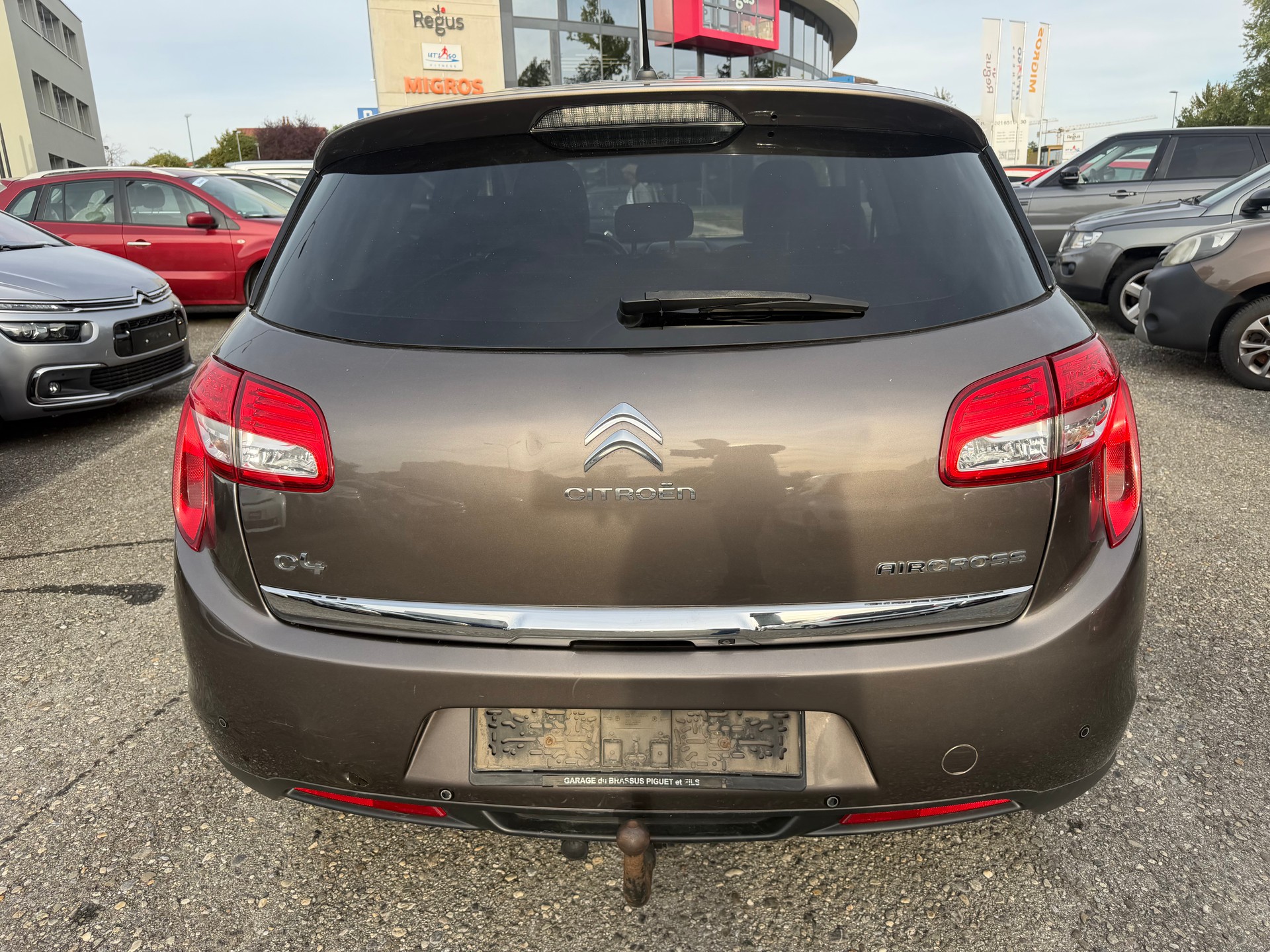 CITROEN C4 Aircross 1.6 HDi Séduction 4WD-image-3