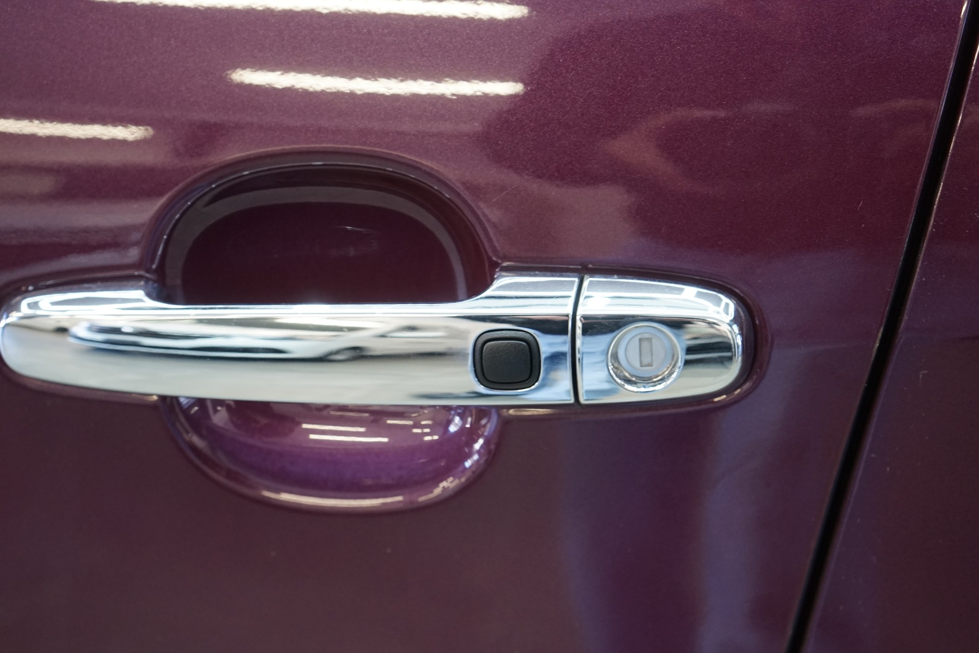 PEUGEOT 108 1.2 VTi Allure Top-image-19