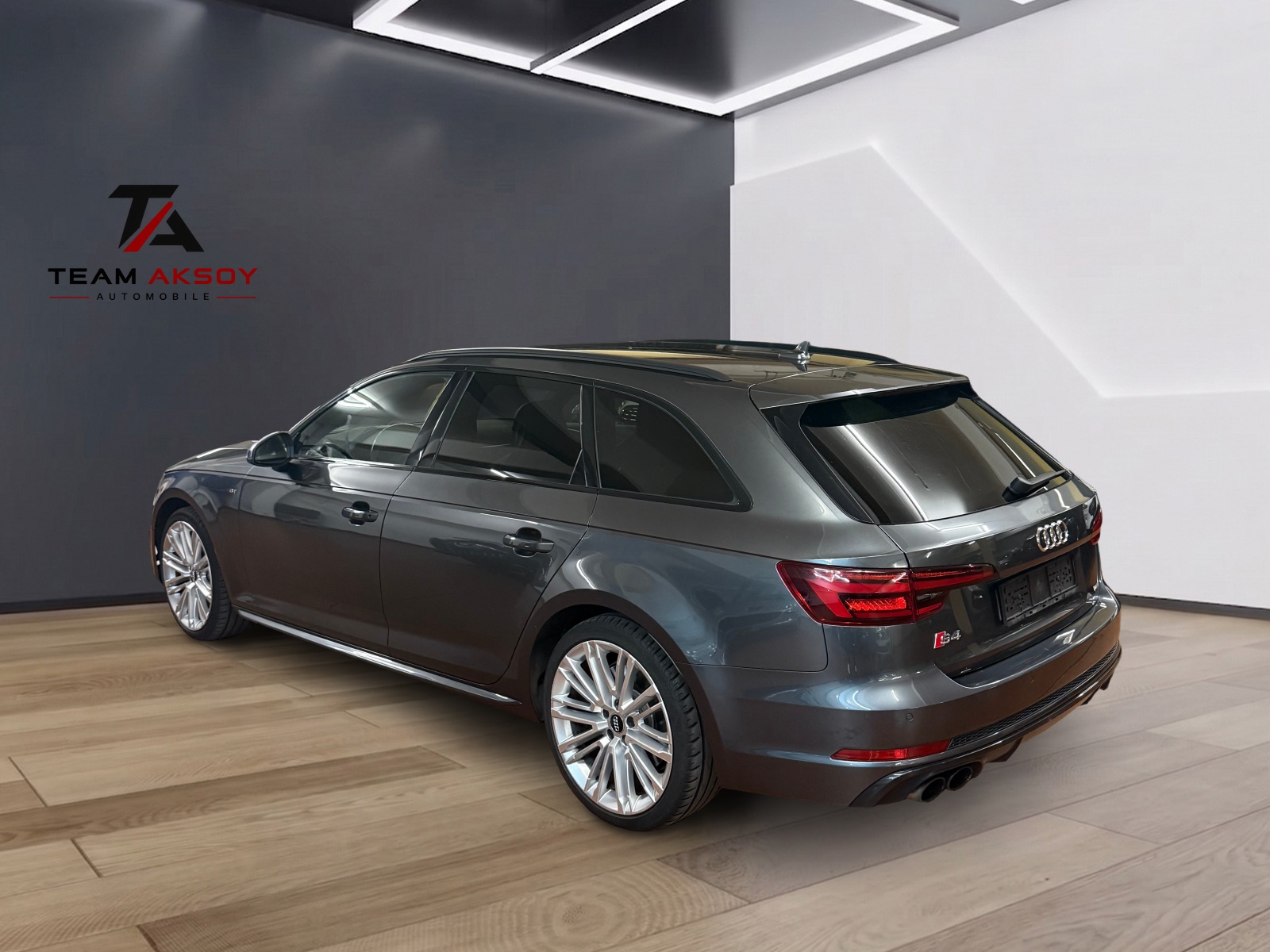 AUDI S4 Avant 3.0 TFSI quattro tiptronic-image-6