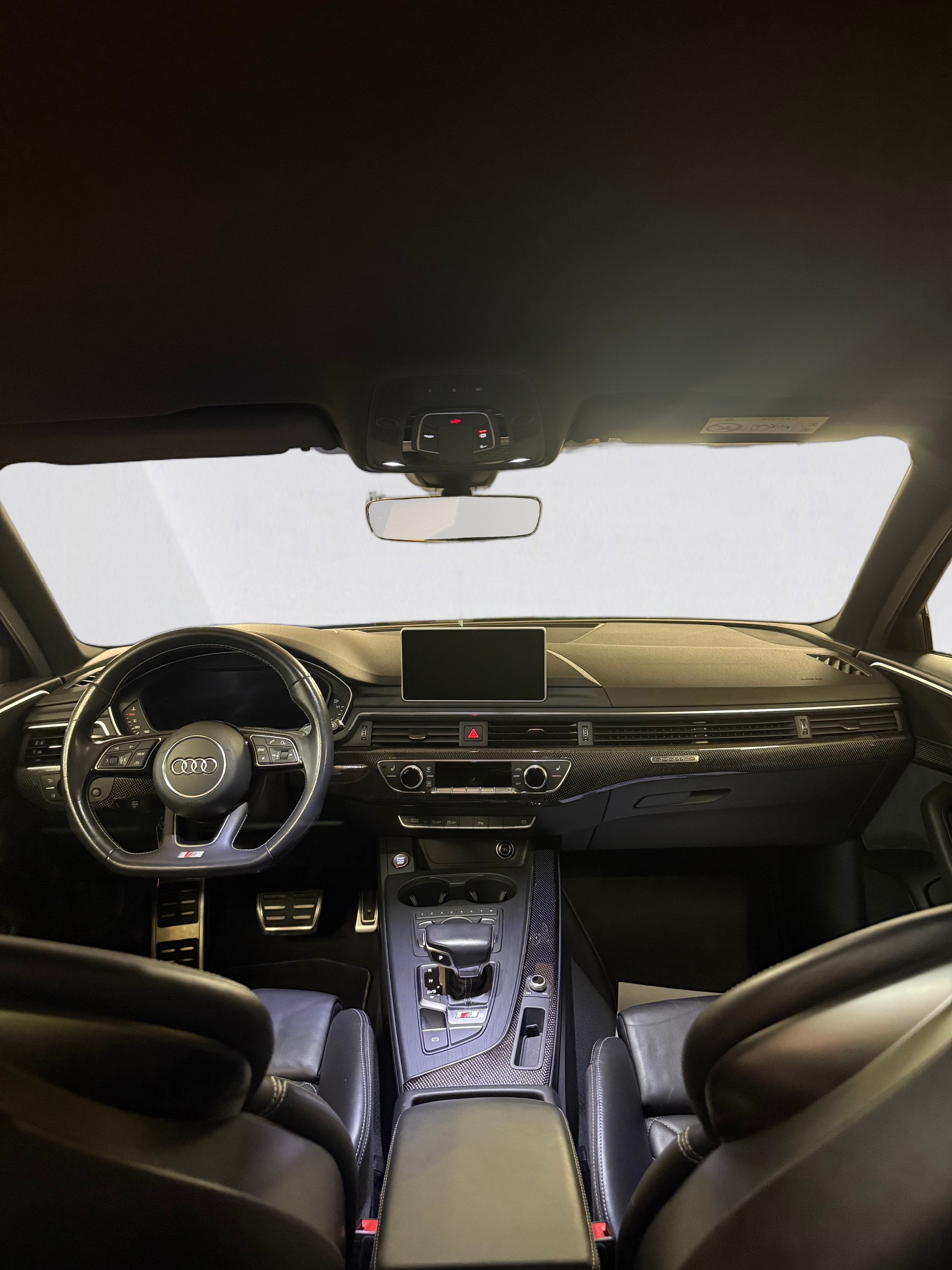 AUDI S4 Avant 3.0 TFSI quattro tiptronic-image-8