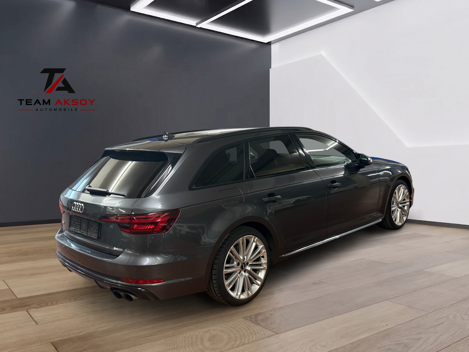 AUDI S4 Avant 3.0 TFSI quattro tiptronic-image-4