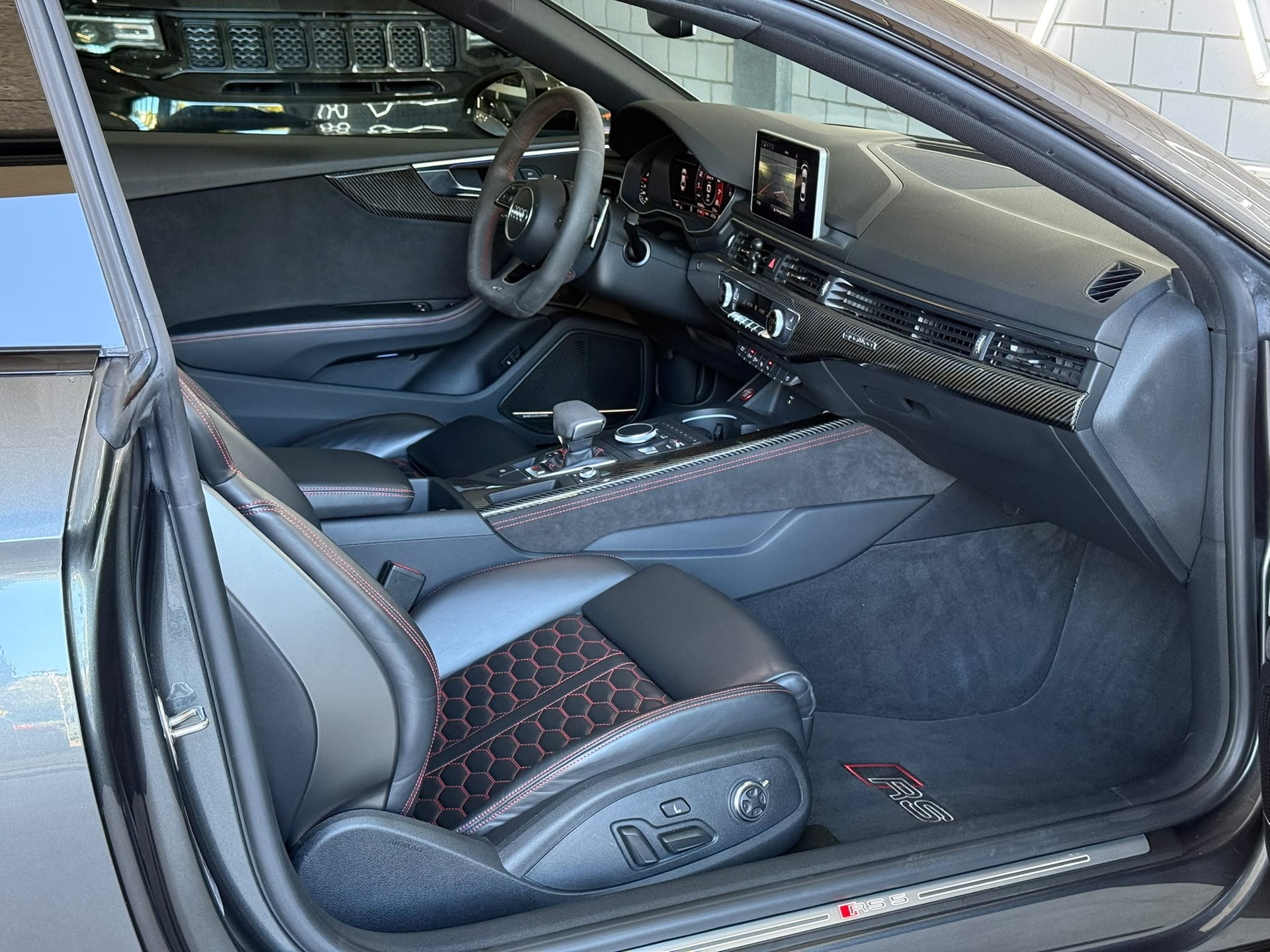 AUDI RS5 Coupé 2.9 TFSI quattro tiptronic-image-6
