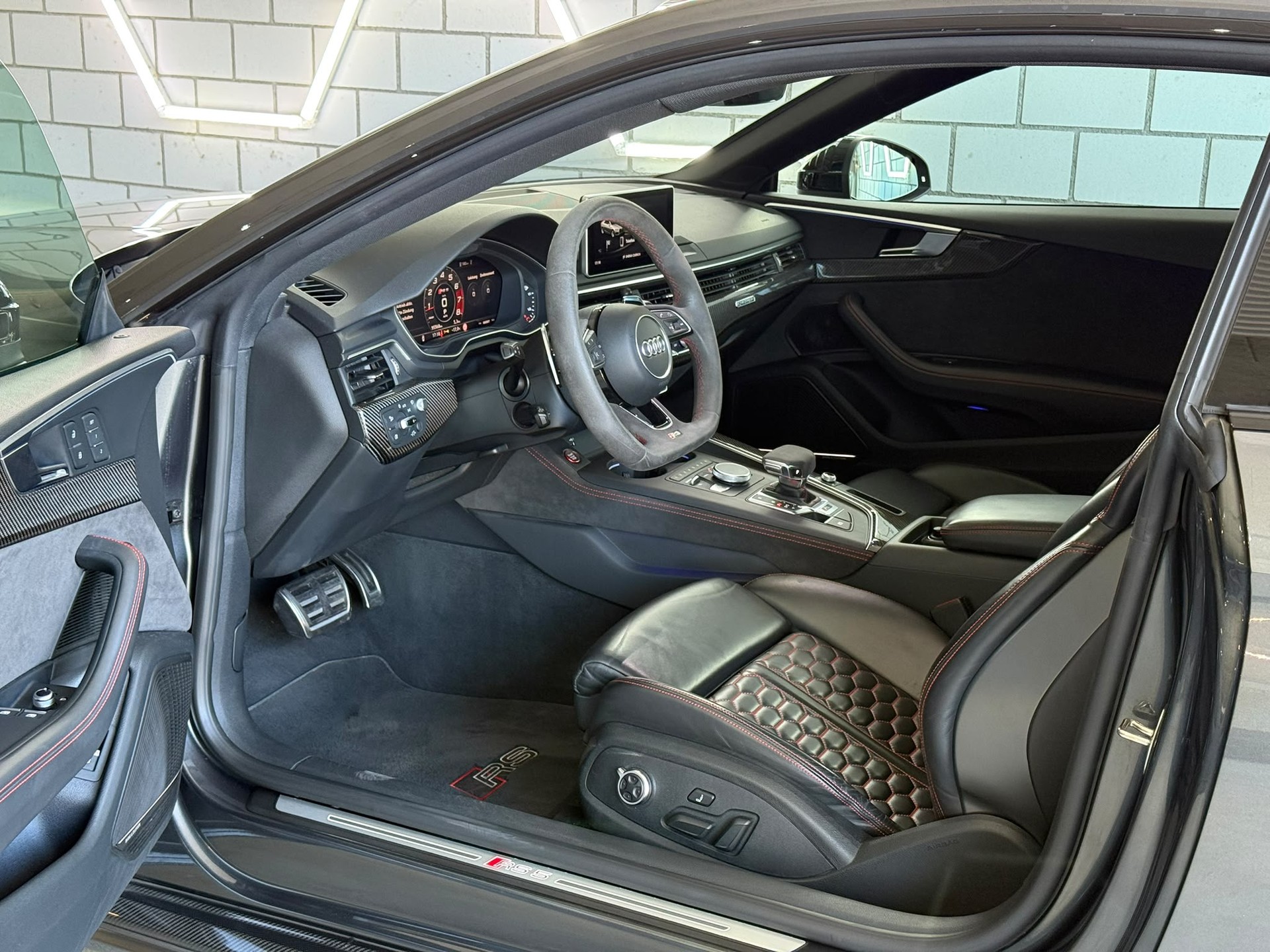AUDI RS5 Coupé 2.9 TFSI quattro tiptronic-image-4