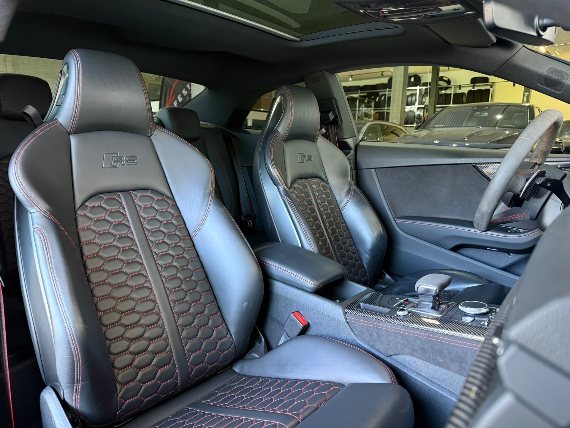 AUDI RS5 Coupé 2.9 TFSI quattro tiptronic-image-11