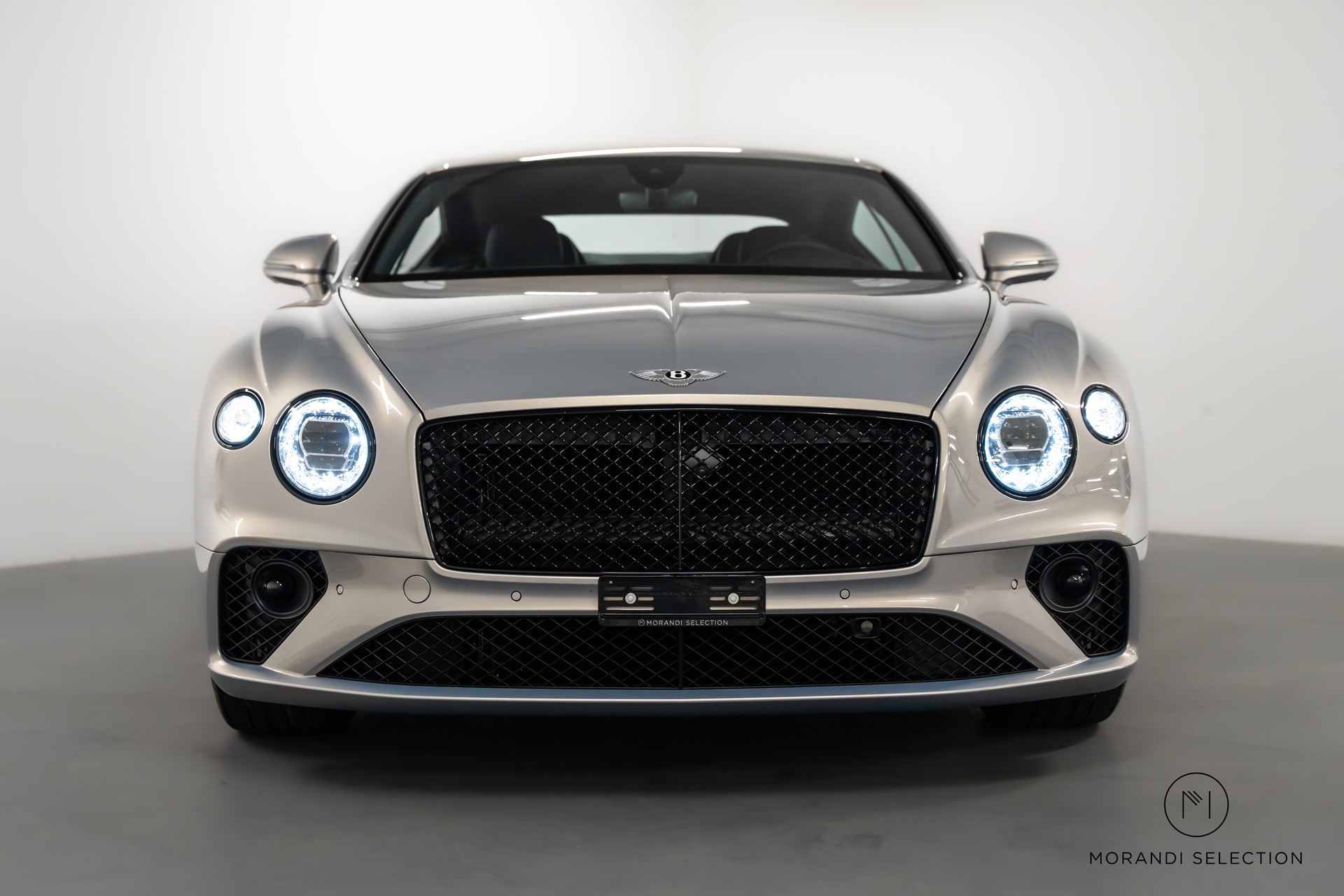 BENTLEY Continental GT 4.0 V8 Mulliner-image-7