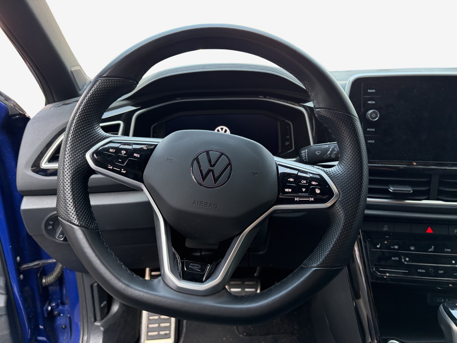 VW T-Roc 1.5 TSI EVO R-Line DSG-image-9