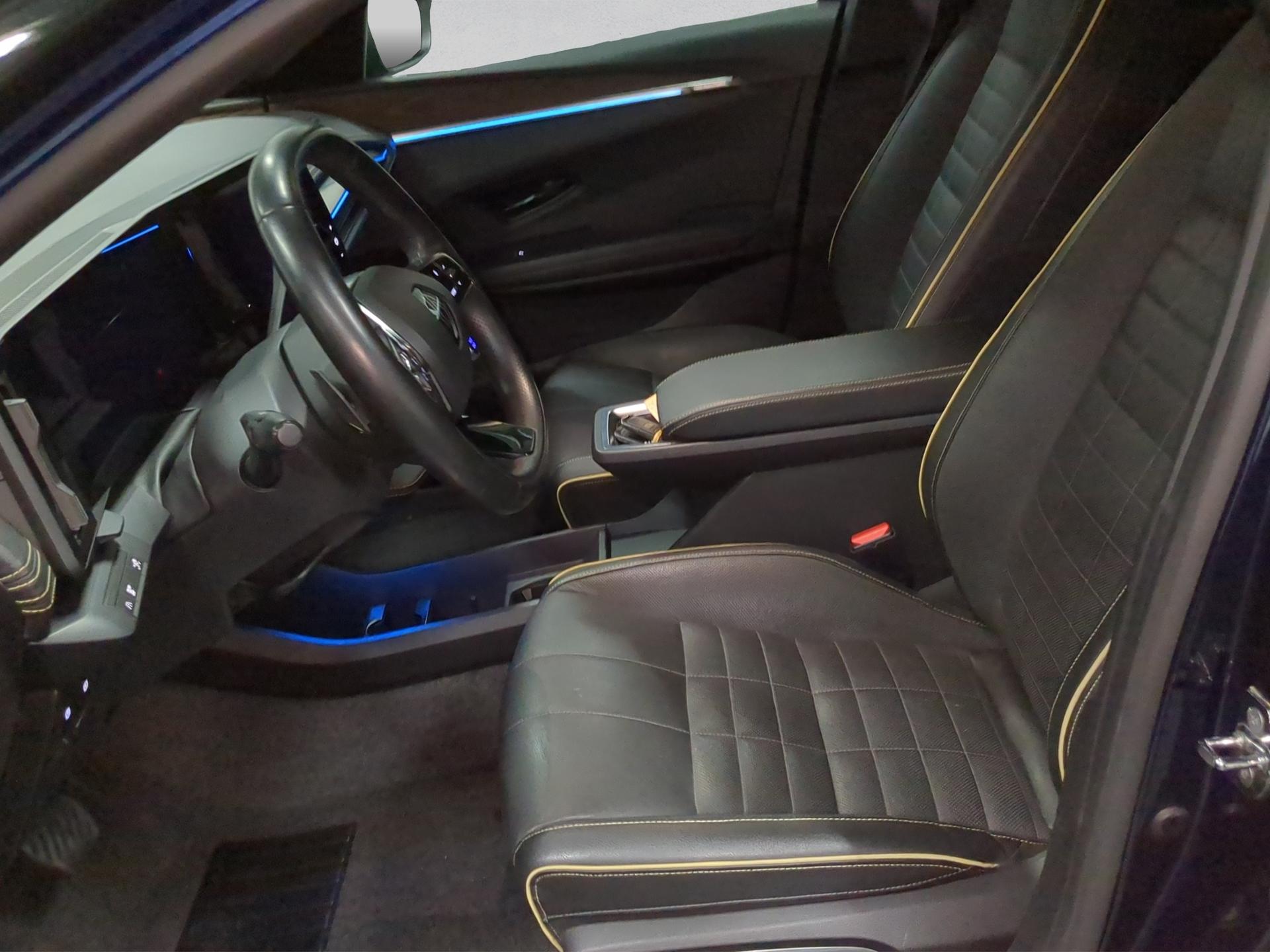 RENAULT Mégane E-TECH EV60 Iconic-image-8