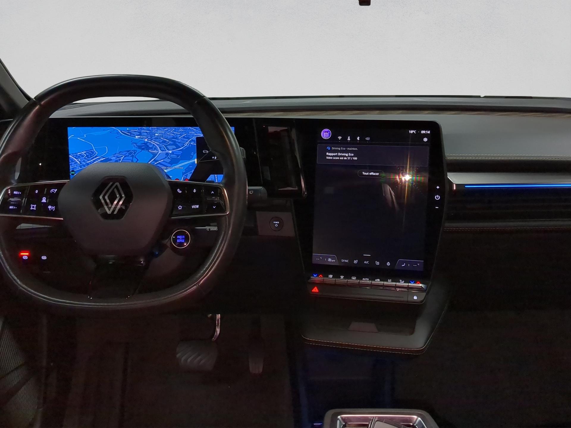 RENAULT Mégane E-TECH EV60 Iconic-image-13