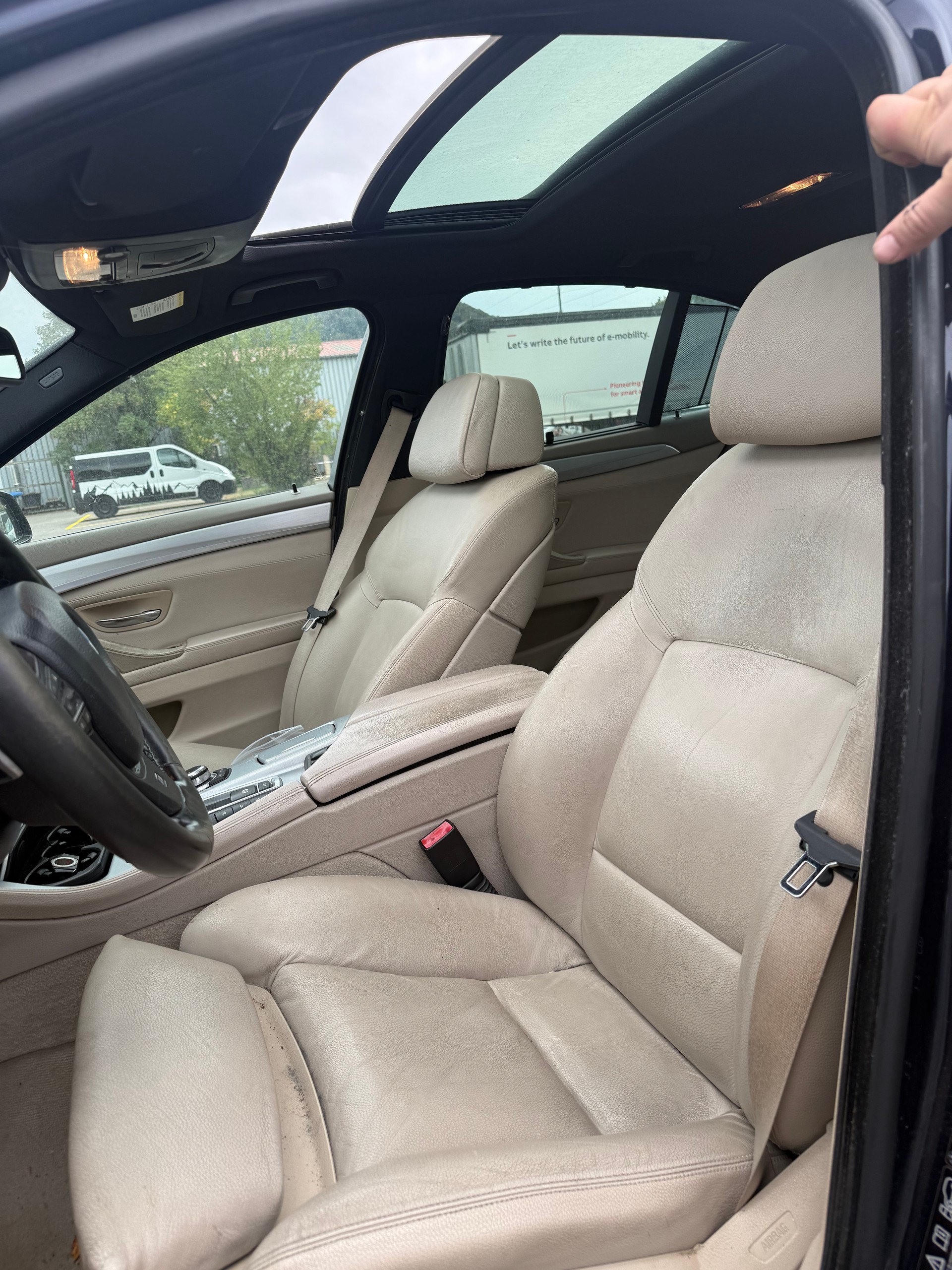 BMW M550d xDrive Steptronic-image-7