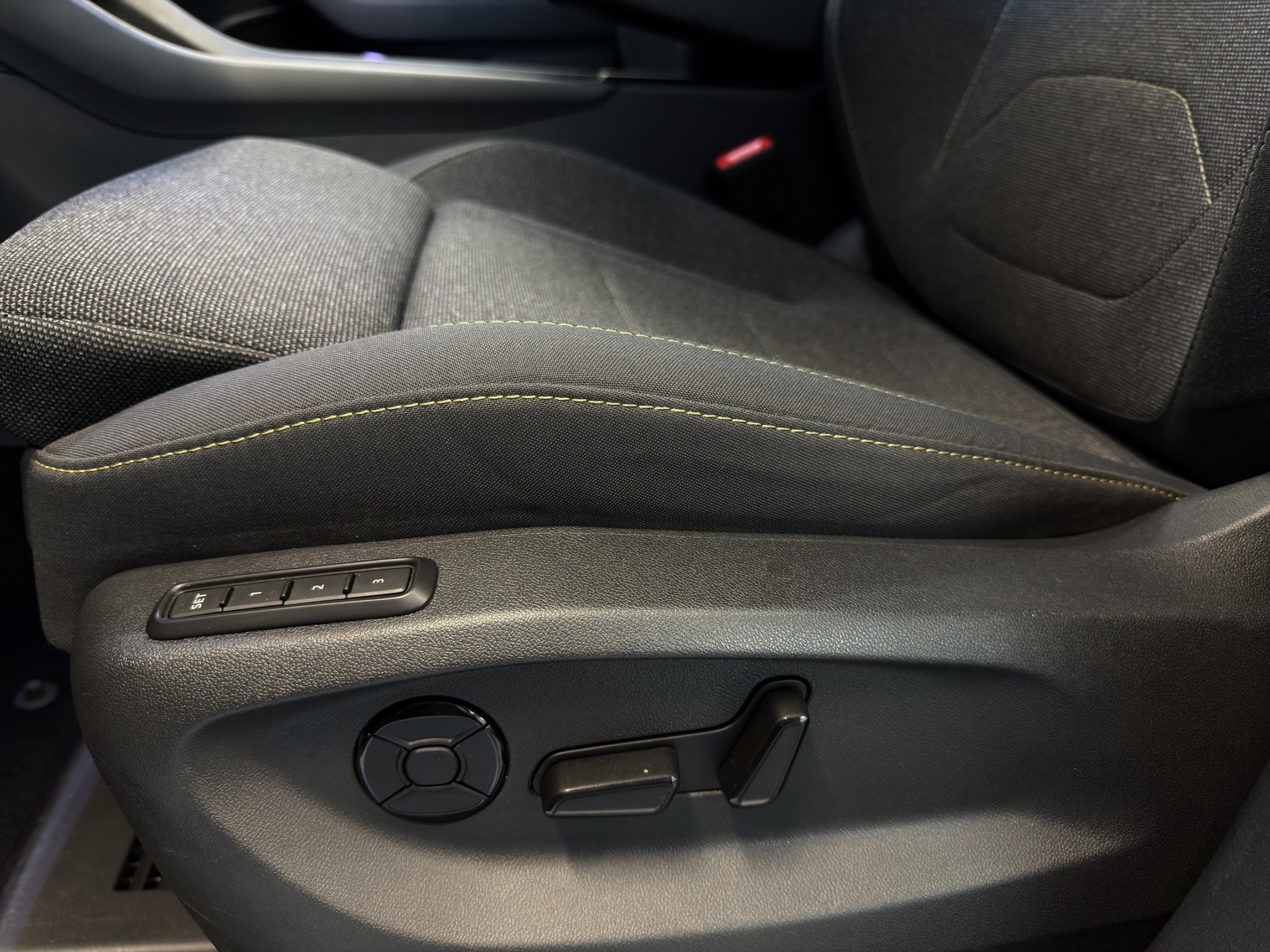 SKODA Kodiaq 1.5 TSI mHEV Selection-image-12