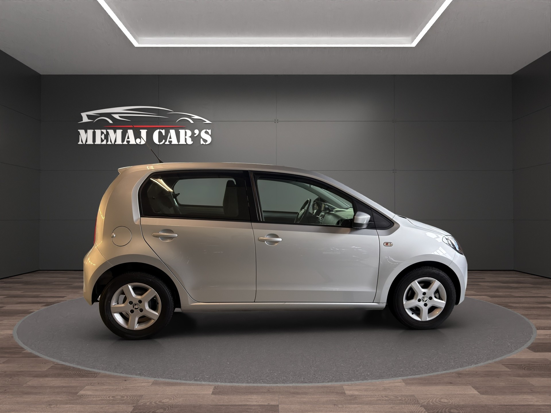 SKODA Citigo 1.0 G-tec Ambition Automat 75ps-image-3