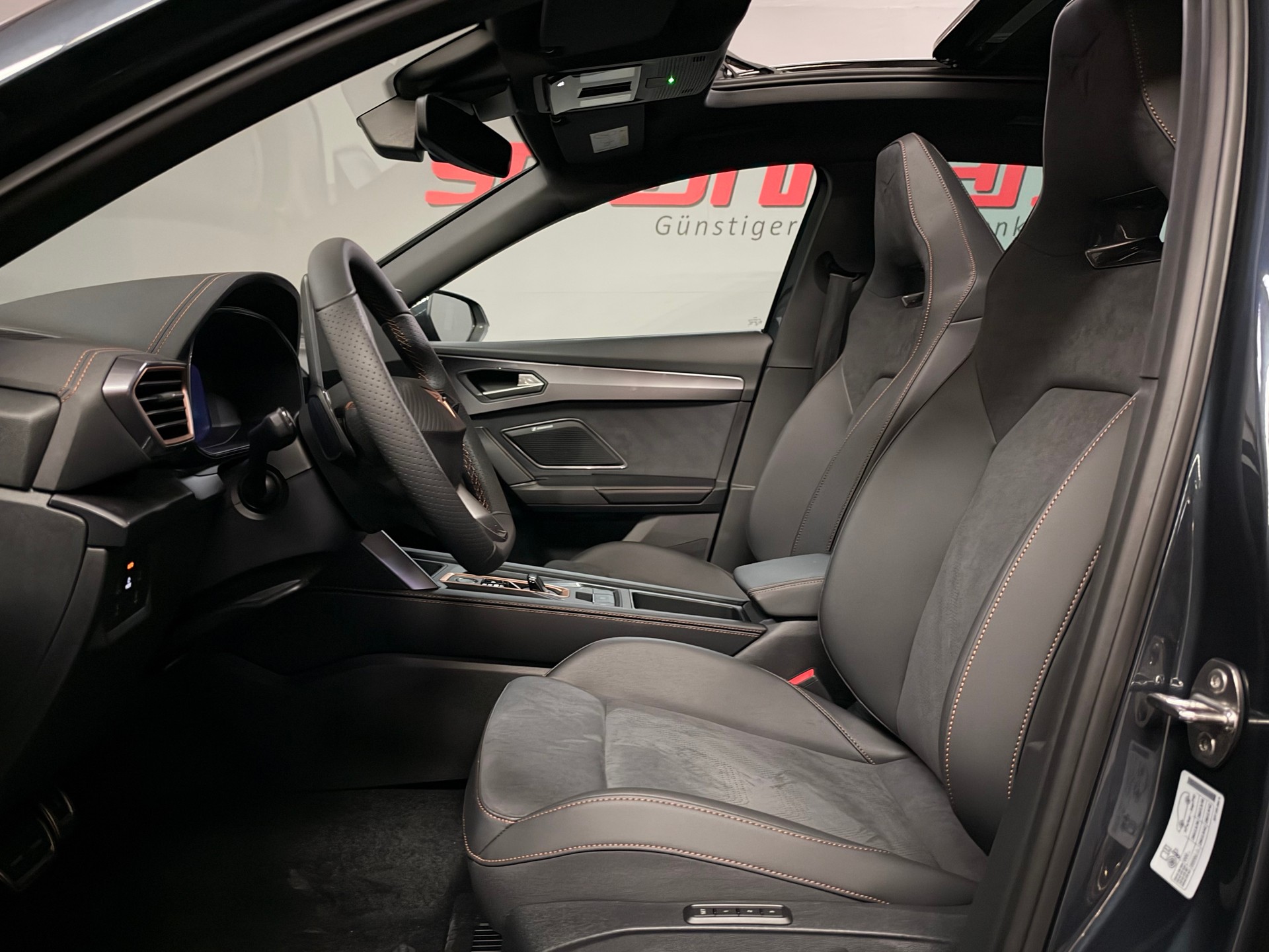 CUPRA Formentor 1.5 e-HYBRID pHEV VZ DSG-image-12