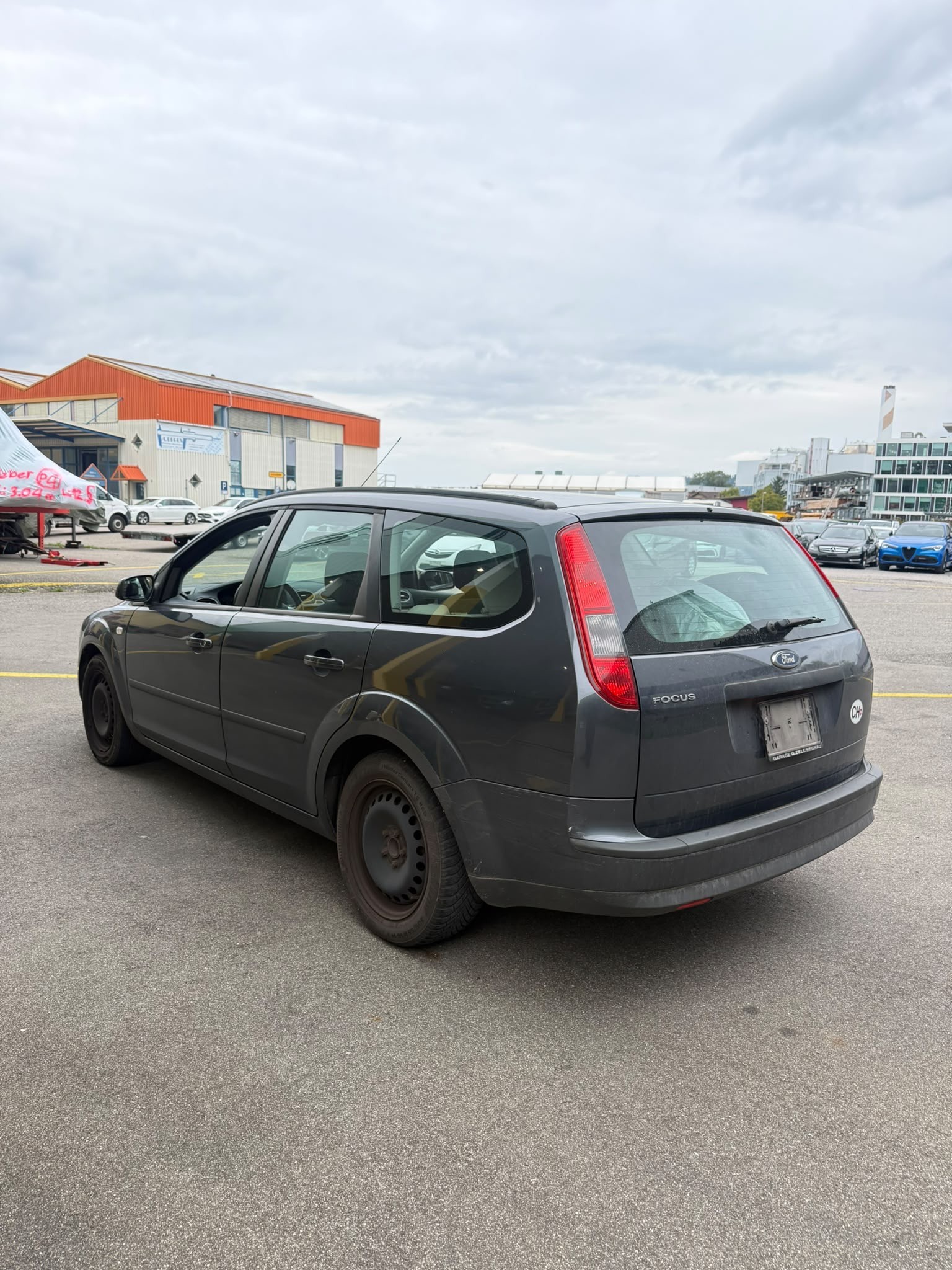 FORD Focus 2.0i Trend-image-4