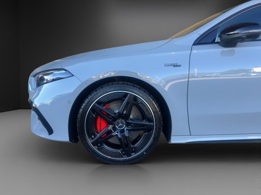 MERCEDES-BENZ A AMG 35 4Matic 8G-DCT-image-4