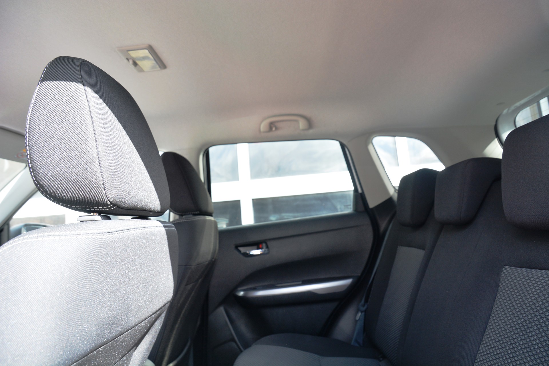 SUZUKI Vitara 1.4 Boosterjet Compact Top Hybrid Automatic-image-14