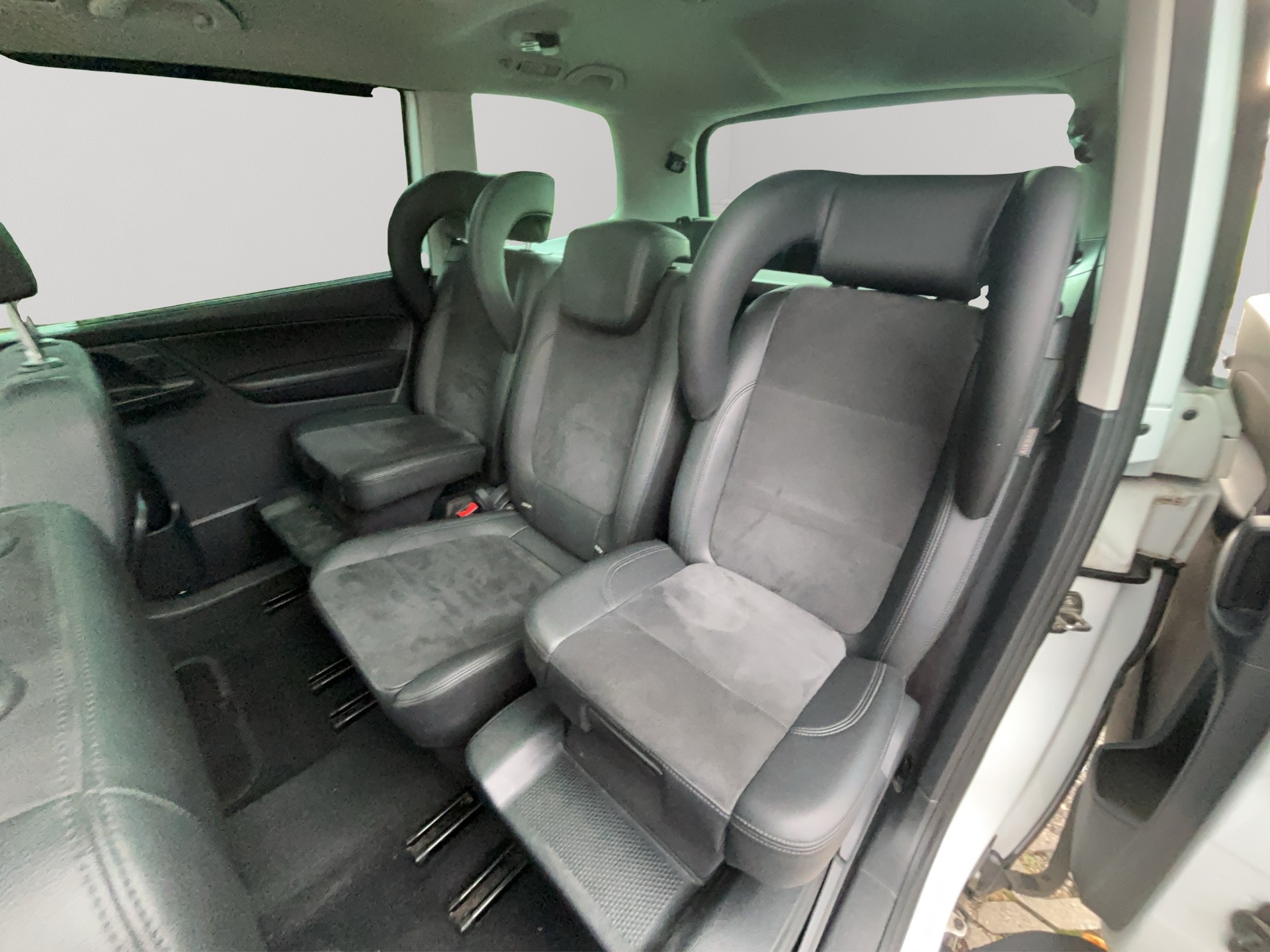 SEAT 2.0TDI Style 184PS 7 Sitz-image-8