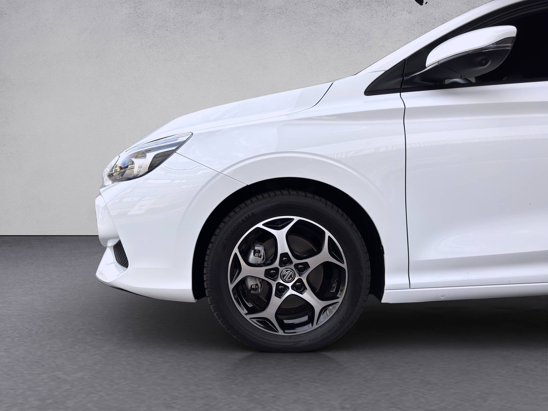 MG 3 1.5 Hybrid Luxury-image-5