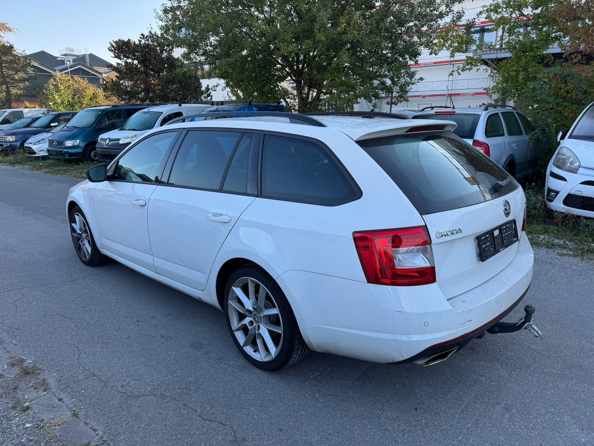 SKODA Octavia Combi 2.0 TDI RS DSG-image-3