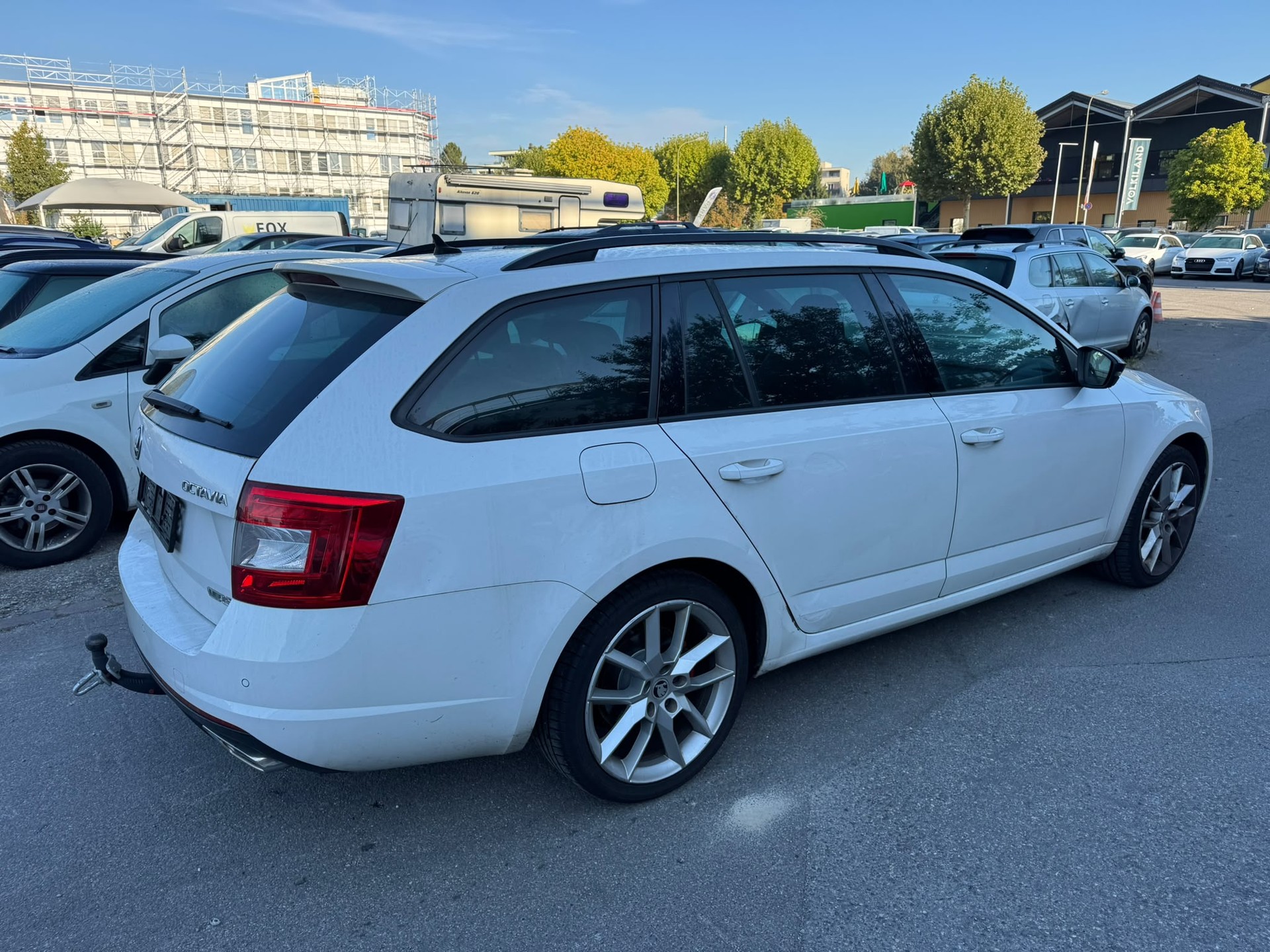 SKODA Octavia Combi 2.0 TDI RS DSG-image-4