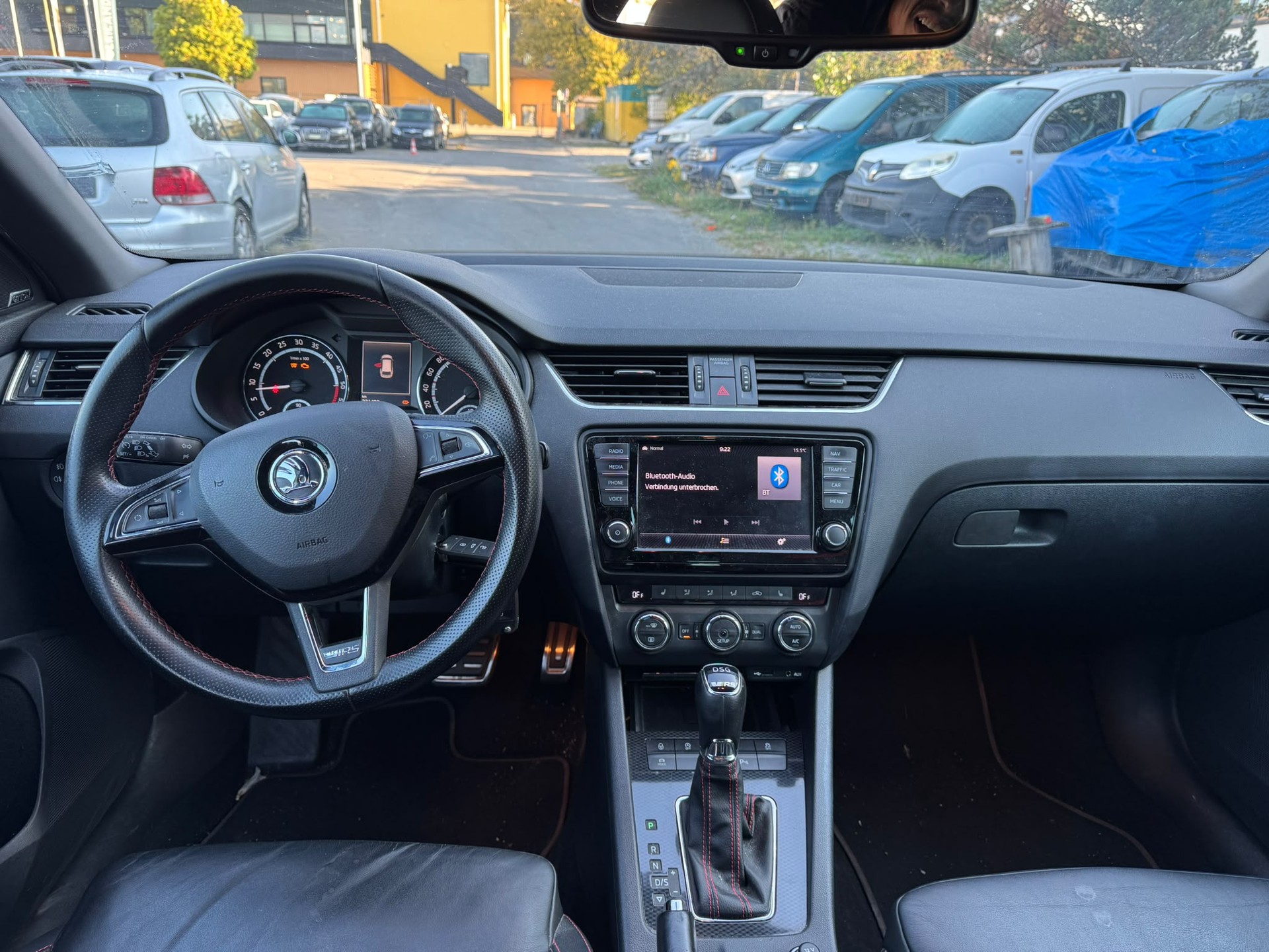 SKODA Octavia Combi 2.0 TDI RS DSG-image-6