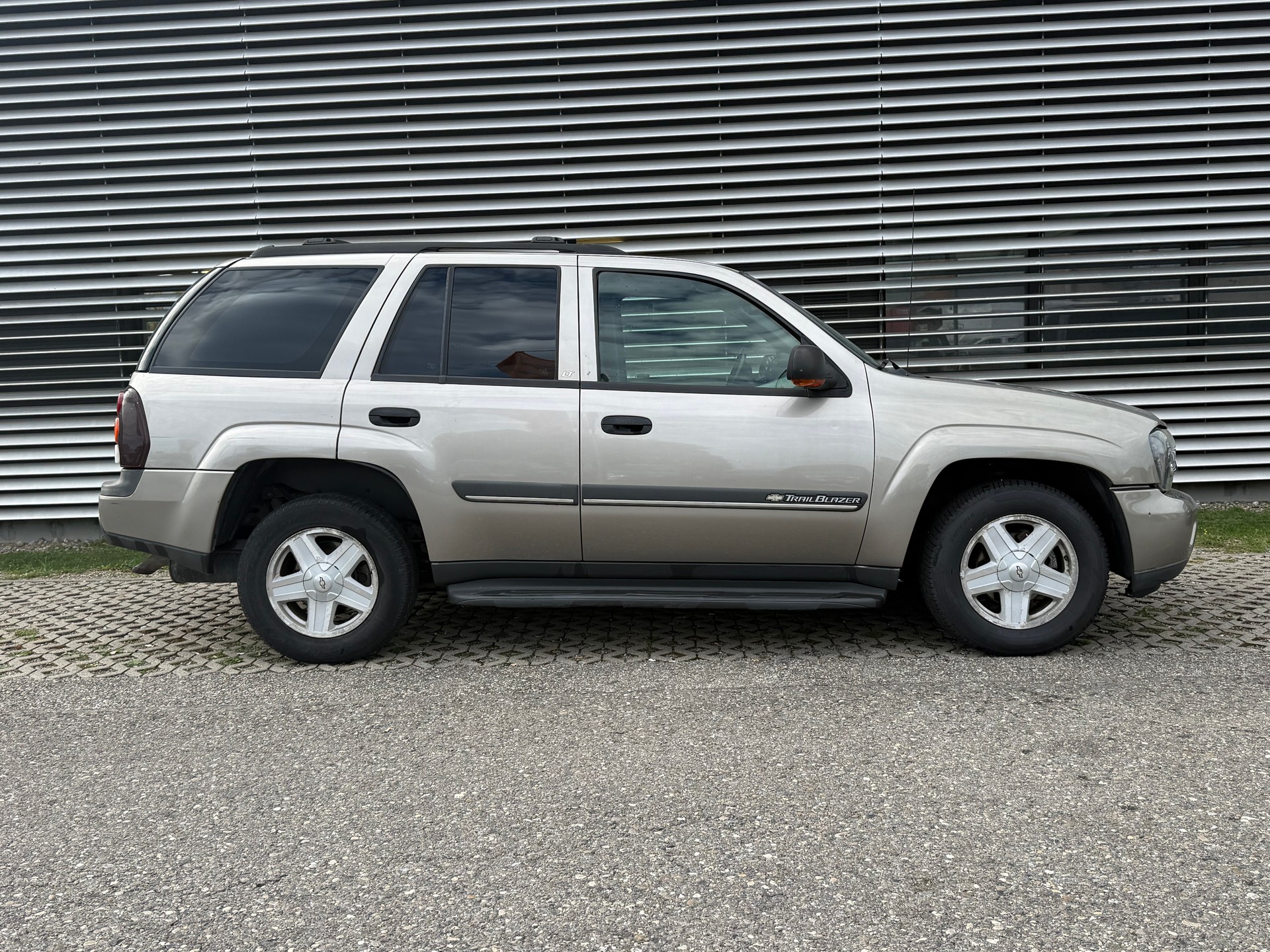 CHEVROLET TrailBlazer 4.2 LT Premium-image-5