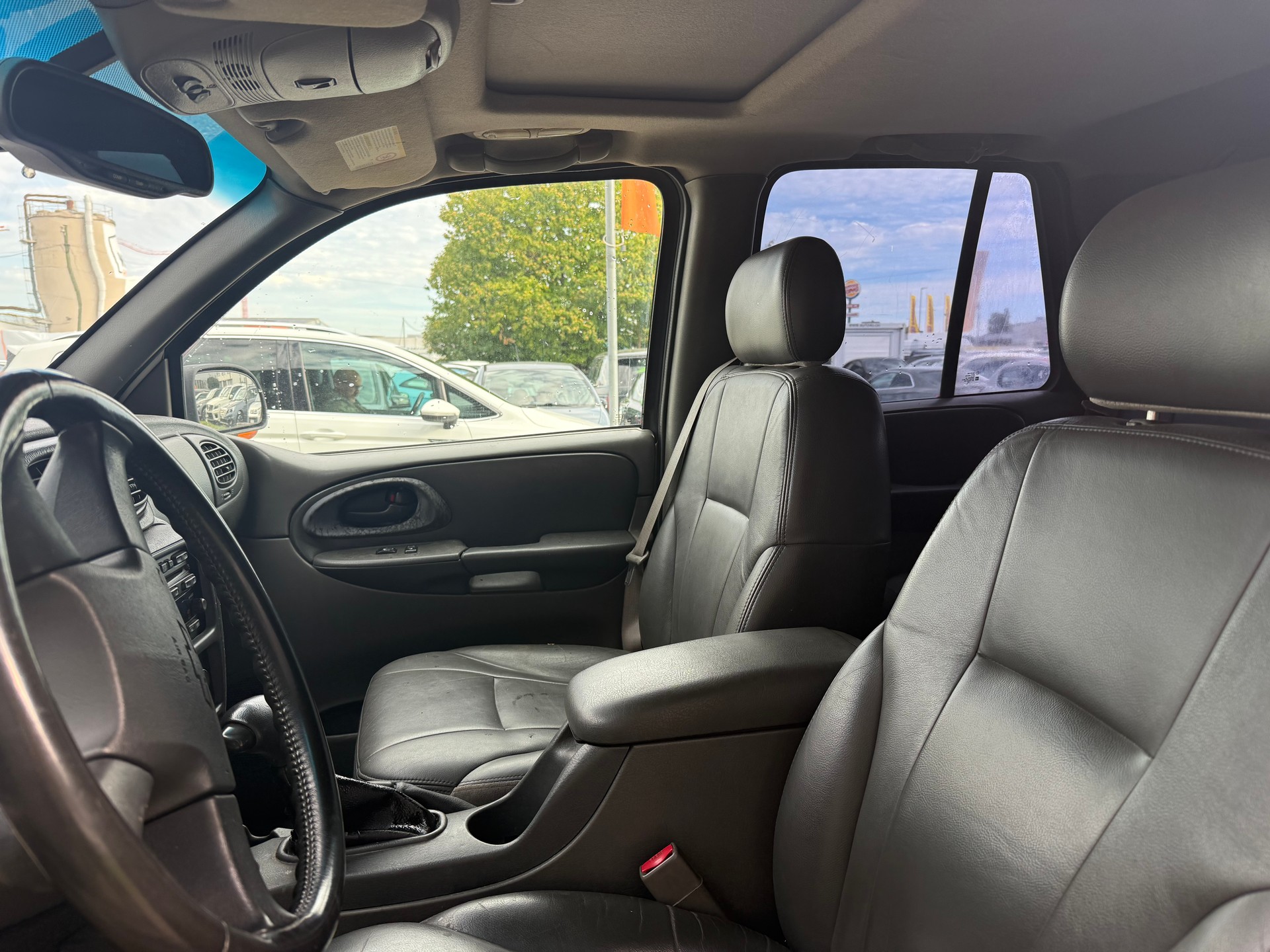 CHEVROLET TrailBlazer 4.2 LT Premium-image-7
