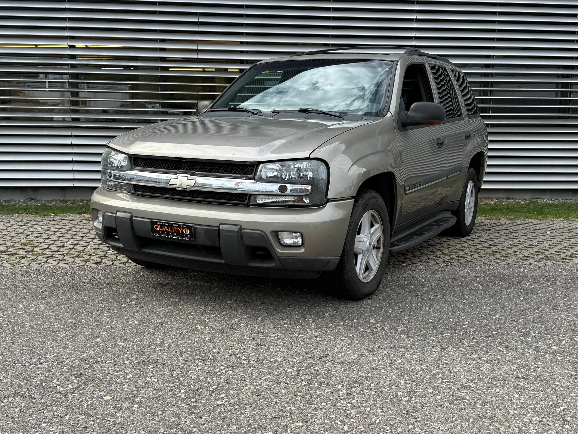 CHEVROLET TrailBlazer 4.2 LT Premium-image-3